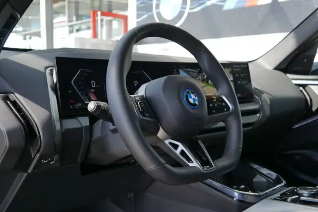 BMW X3 30e xDrive *M-Paket Pro/AHK/Pano/Sitzlüftung/360°/H&K Sound/HUD* Ansicht 13