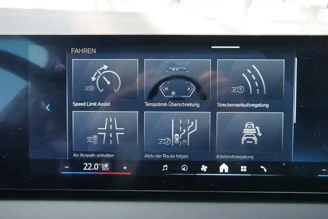 BMW X3 30e xDrive *M-Paket Pro/AHK/Pano/Sitzlüftung/360°/H&K Sound/HUD* Ansicht 29