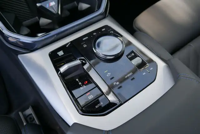 BMW X3 30e xDrive *M-Paket Pro/AHK/Pano/Sitzlüftung/360°/H&K Sound/HUD* Ansicht 33