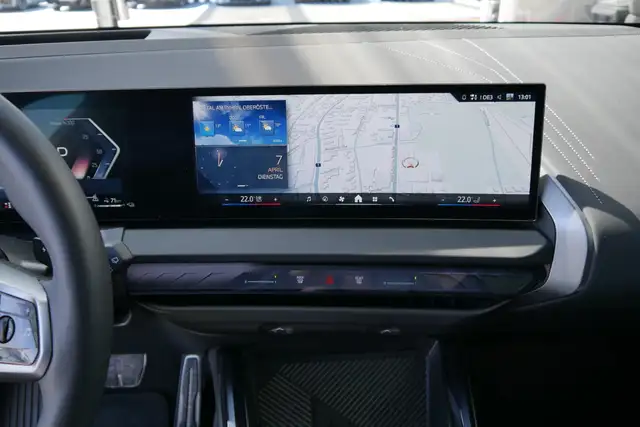 BMW X3 30e xDrive *M-Paket Pro/AHK/Pano/Sitzlüftung/360°/H&K Sound/HUD* Ansicht 26