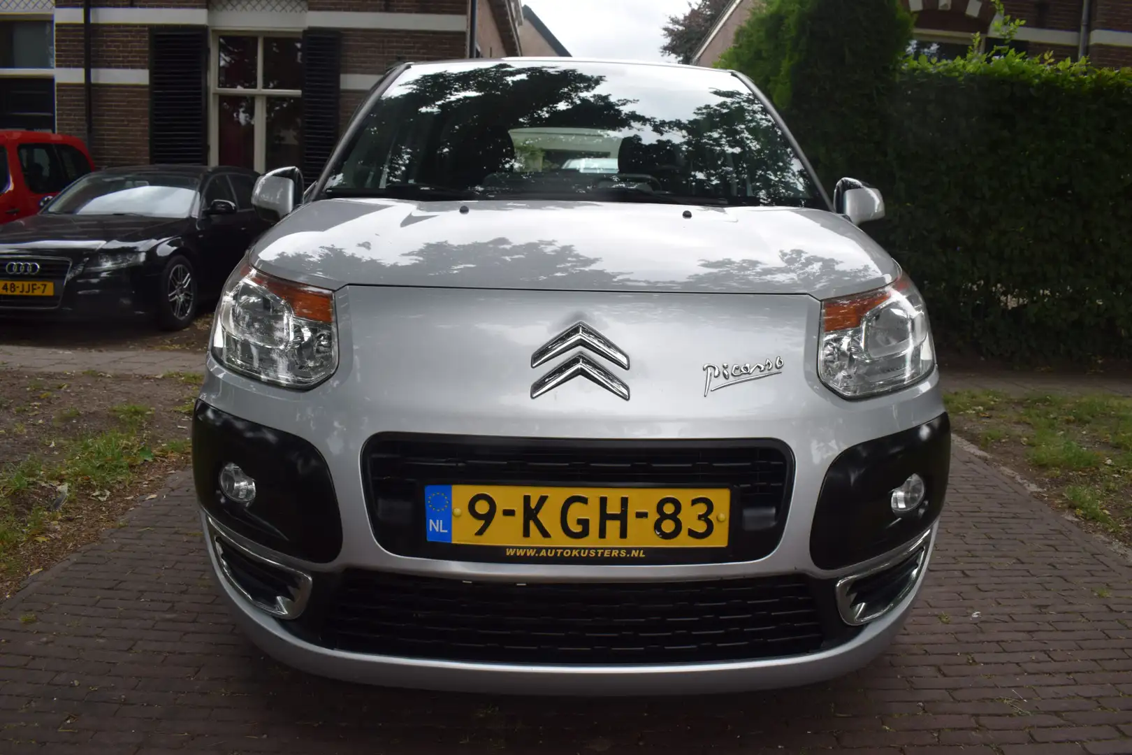 Citroen C3 Picasso 1.4 VTi Exclusive Trekhaak Argent - 2