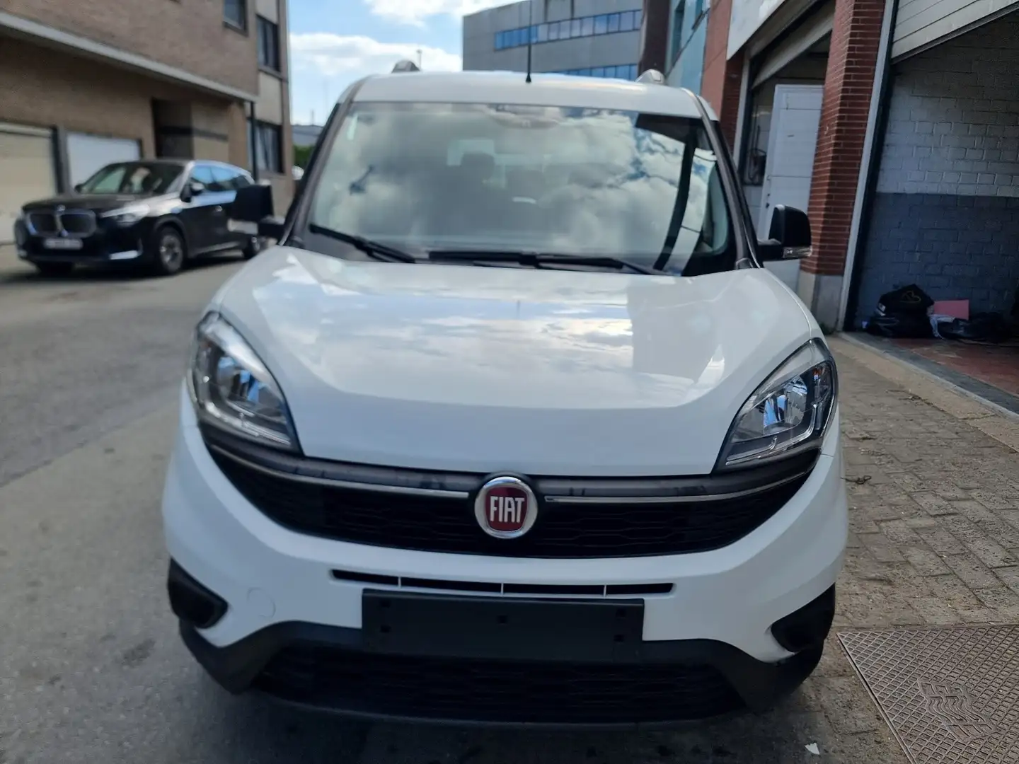 Fiat Doblo 1.4i Easy7 PLACES 1 AN DE GARANTIE Wit - 1