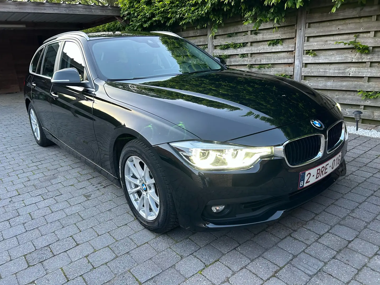 BMW 320 Automaat , leder, navigatie,18.285,-excl Noir - 1