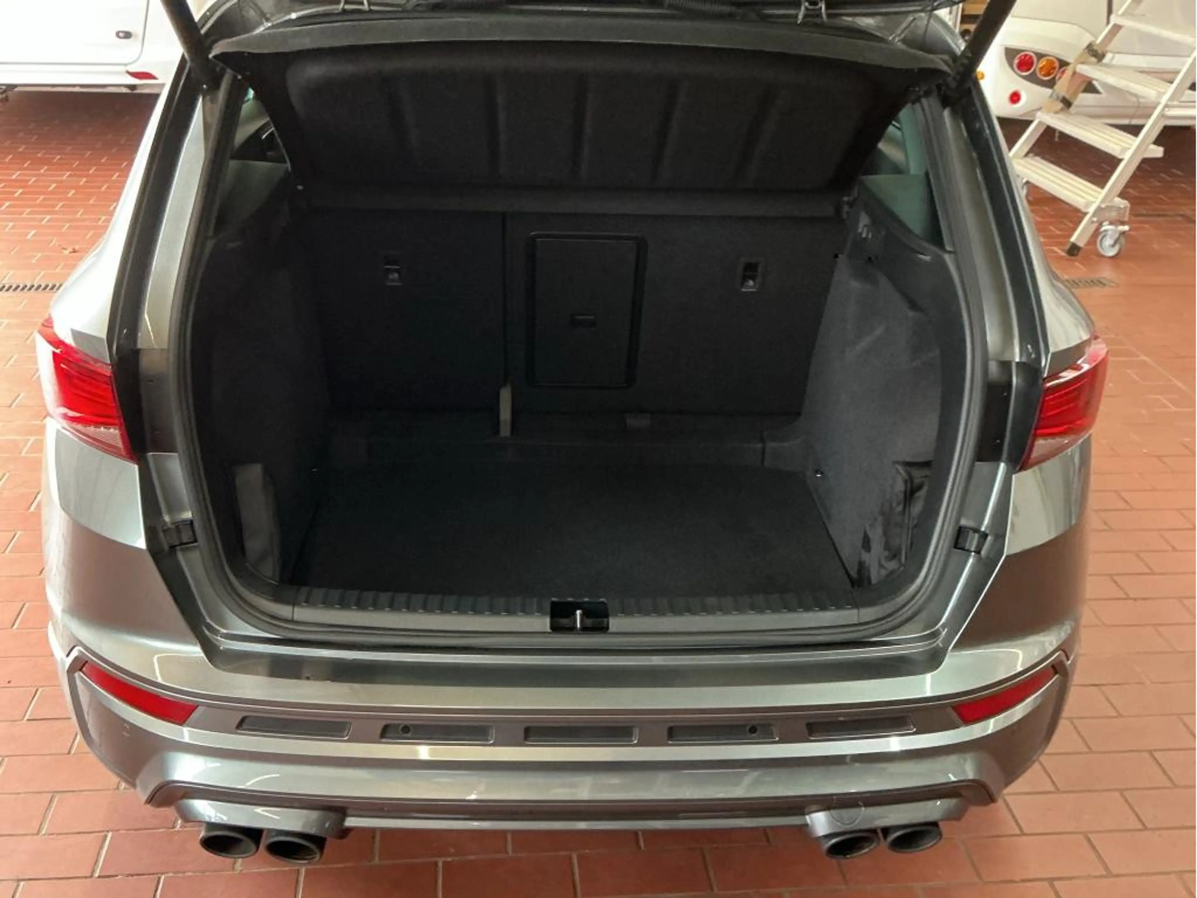 CUPRA Ateca 2.0 TSI VZ 4Drive ACC FACEL. LED 360° — photo 5