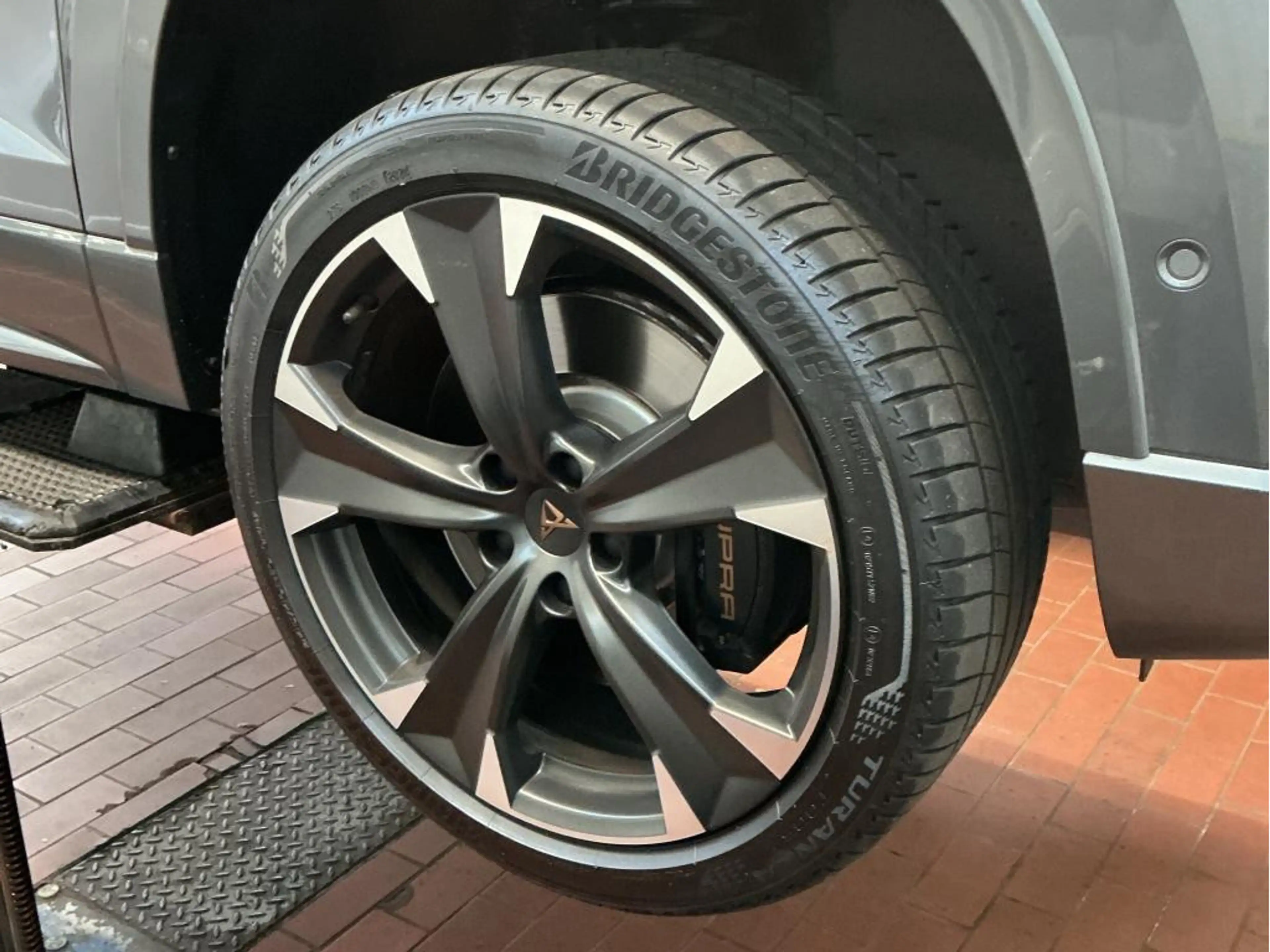 CUPRA Ateca 2.0 TSI VZ 4Drive ACC FACEL. LED 360° — photo 6
