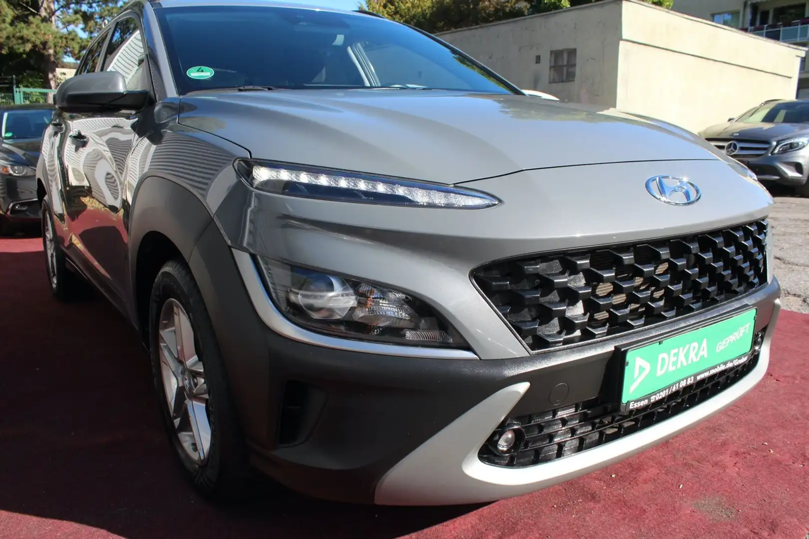 Hyundai KONA 1.0 PURE 2WD AUTOMATIK KLIMA KAMERA ALU Grau - 2