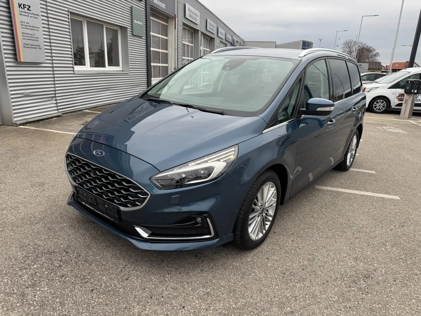 Ford Galaxy 2.0 Ecoblue Vignale Automatik Blau - 1