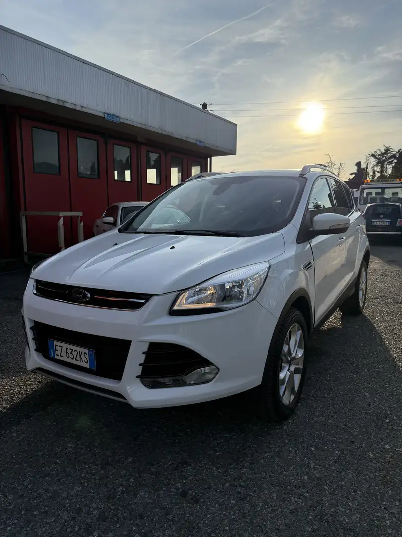 Ford Kuga Kuga 2.0 tdci Titanium 4wd s - Distribuzione OK Bianco - 1