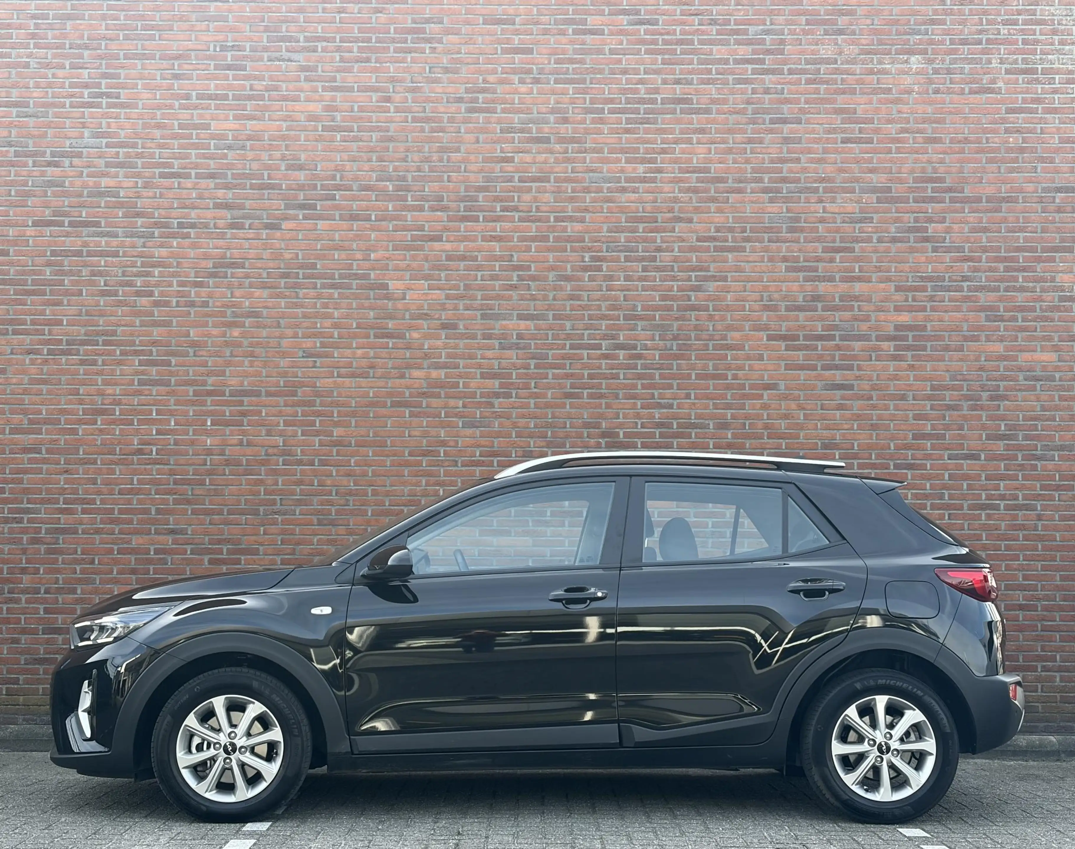 Kia Stonic 1.0 T-GDi MHEV DynamicLine I Navigatie I Airco I H — photo 5