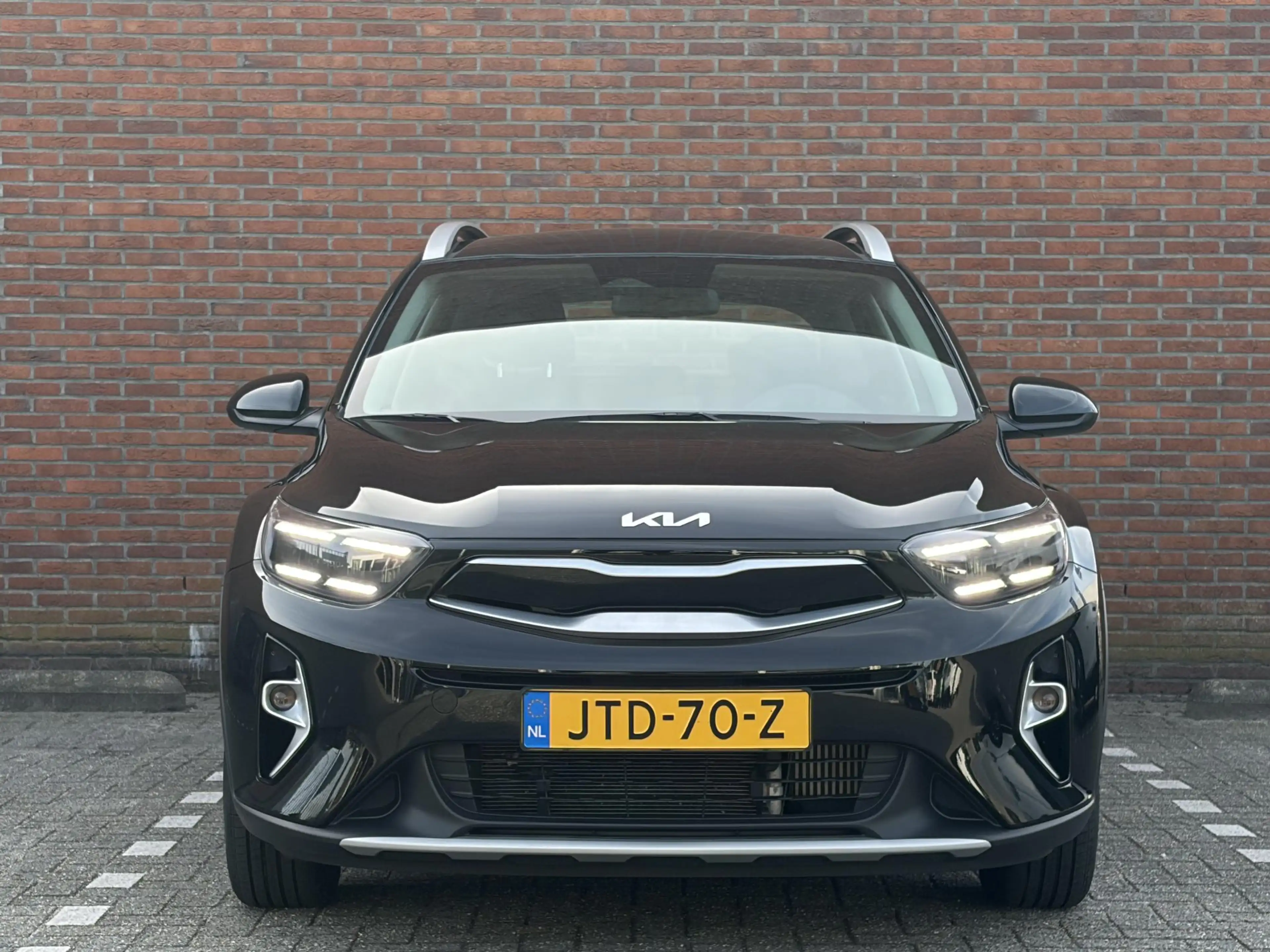Kia Stonic 1.0 T-GDi MHEV DynamicLine I Navigatie I Airco I H — photo 2
