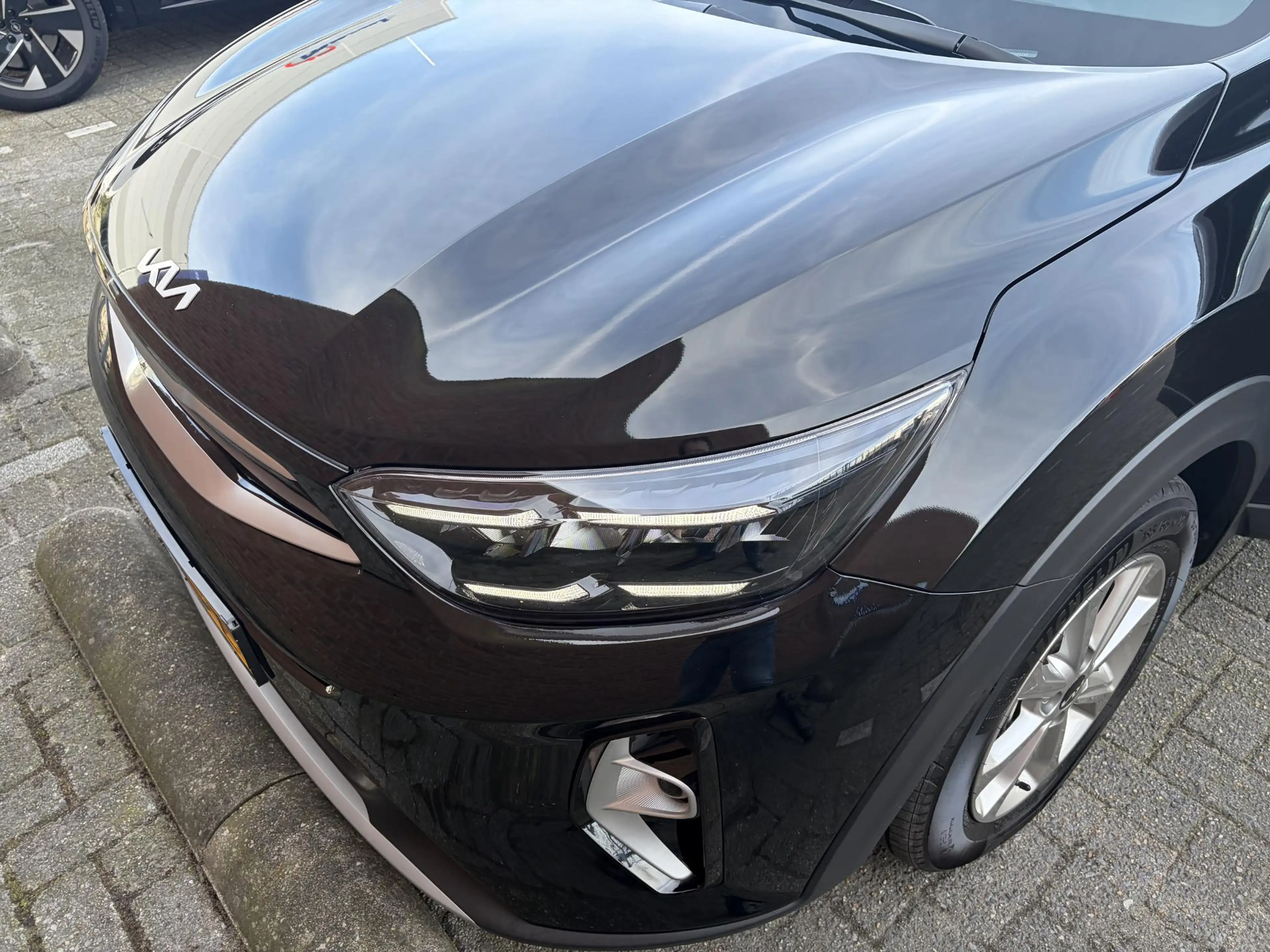Kia Stonic 1.0 T-GDi MHEV DynamicLine I Navigatie I Airco I H — photo 10