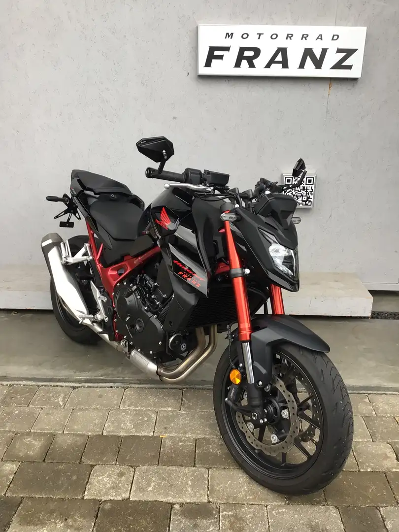 Honda CB 750 Hornet mit kurzem Kennzeichenhalter ! ! ! Schwarz - 2