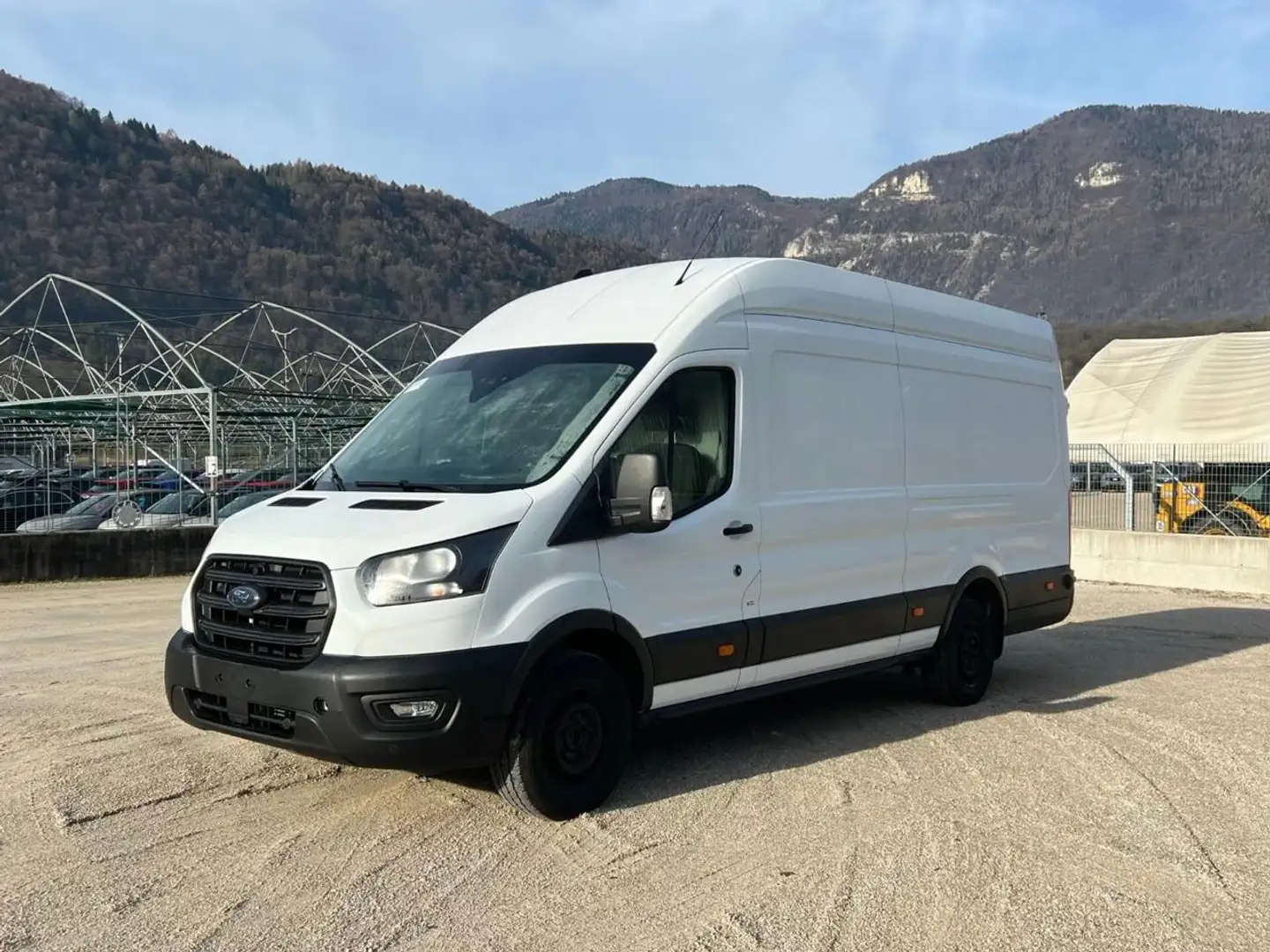 Ford Transit 350 2.0TDCi EcoBlue 170CV PL-SL-TA Jumbo Trend Bianco - 1