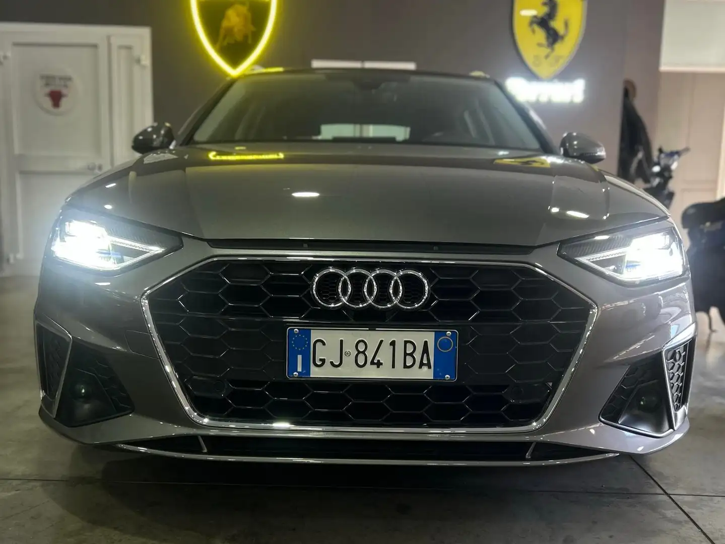 Audi A4 A4 Avant 35 2.0 tdi mhev S Line edition s-tronic Grigio - 1