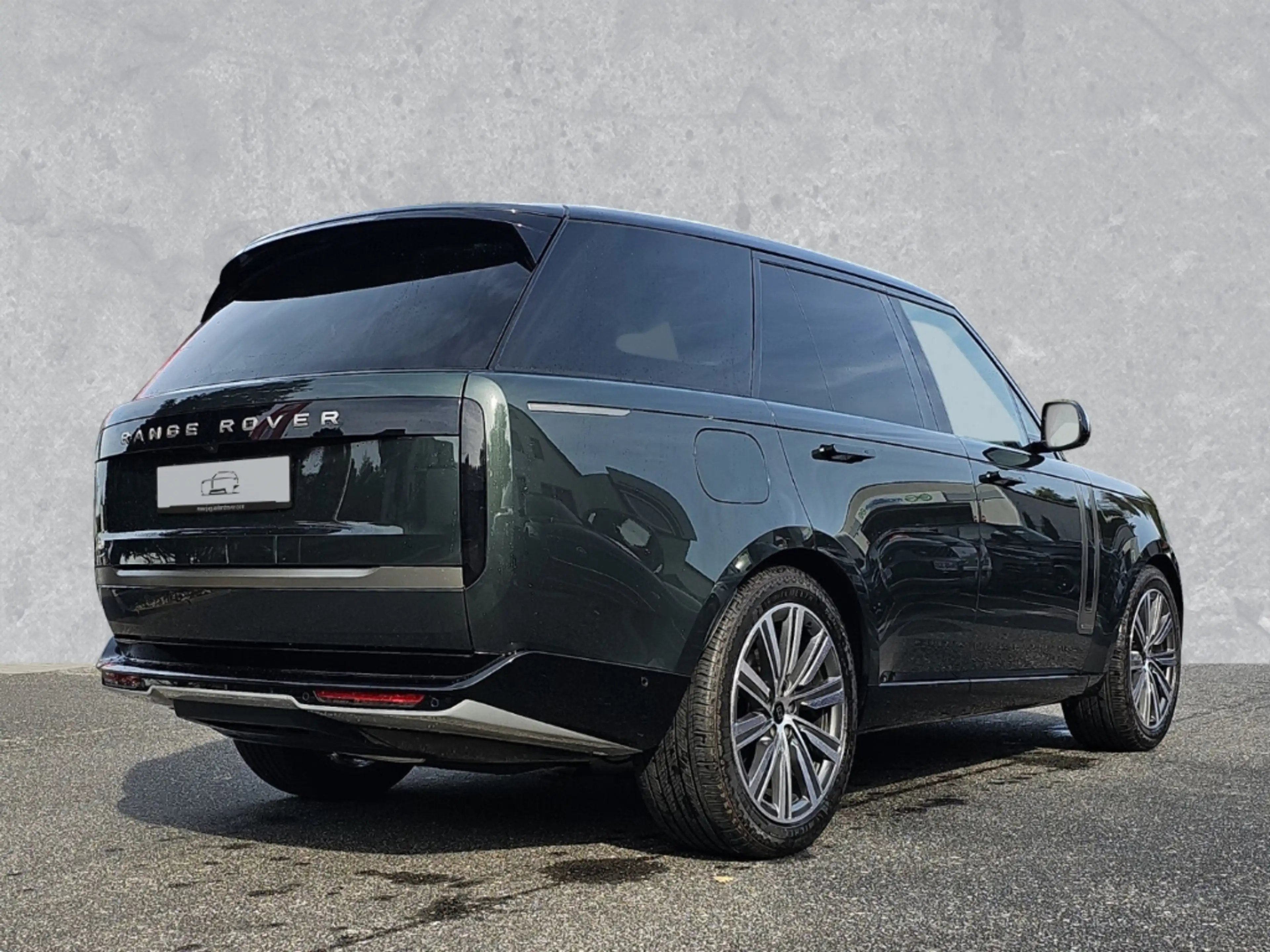 Land Rover Range Rover D350 Autobiography (SWB) — photo 2