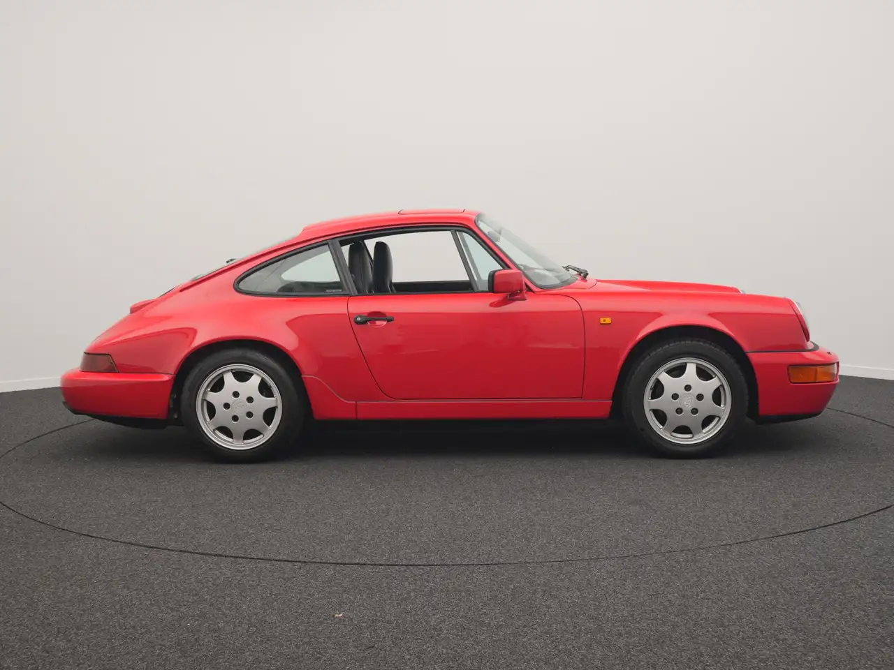 Porsche Carrera 4, foto 6