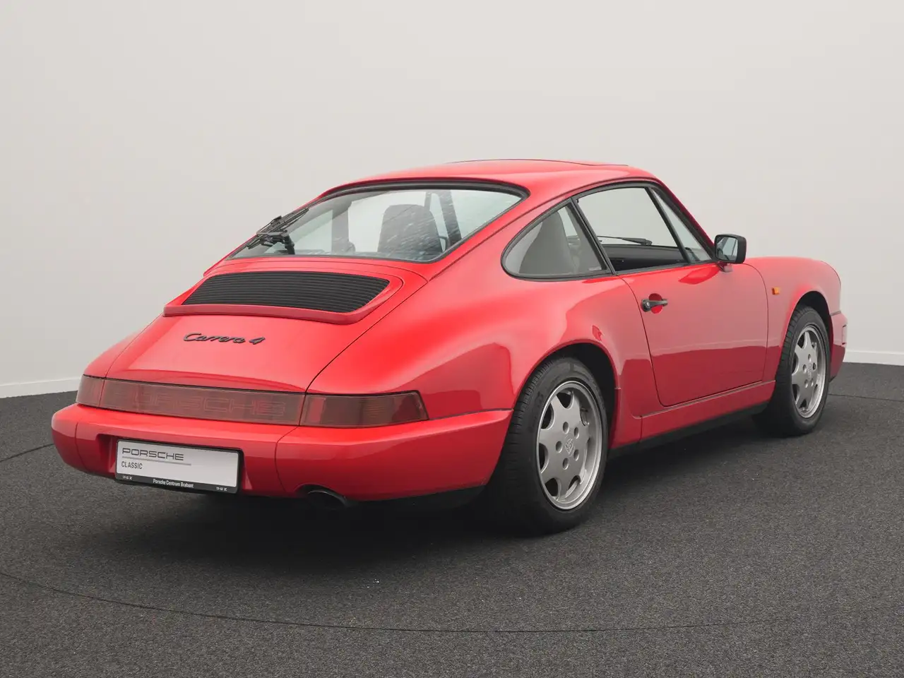 Porsche Carrera 4, foto 3
