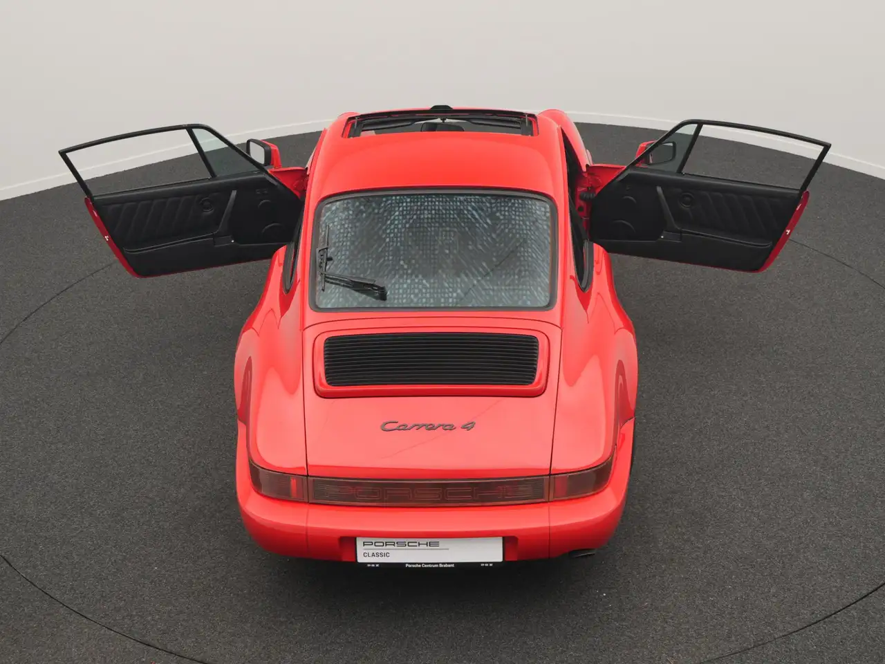 Porsche Carrera 4, foto 12