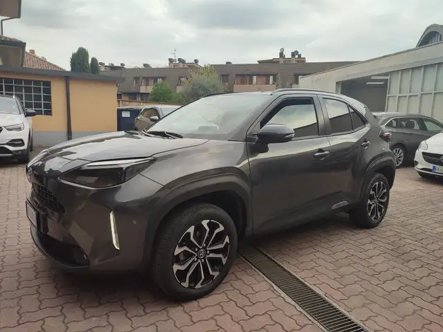Toyota Yaris Cross Yaris Cross 1.5h Trend fwd 115cv e-cvt Formula guida Sicuro !!!