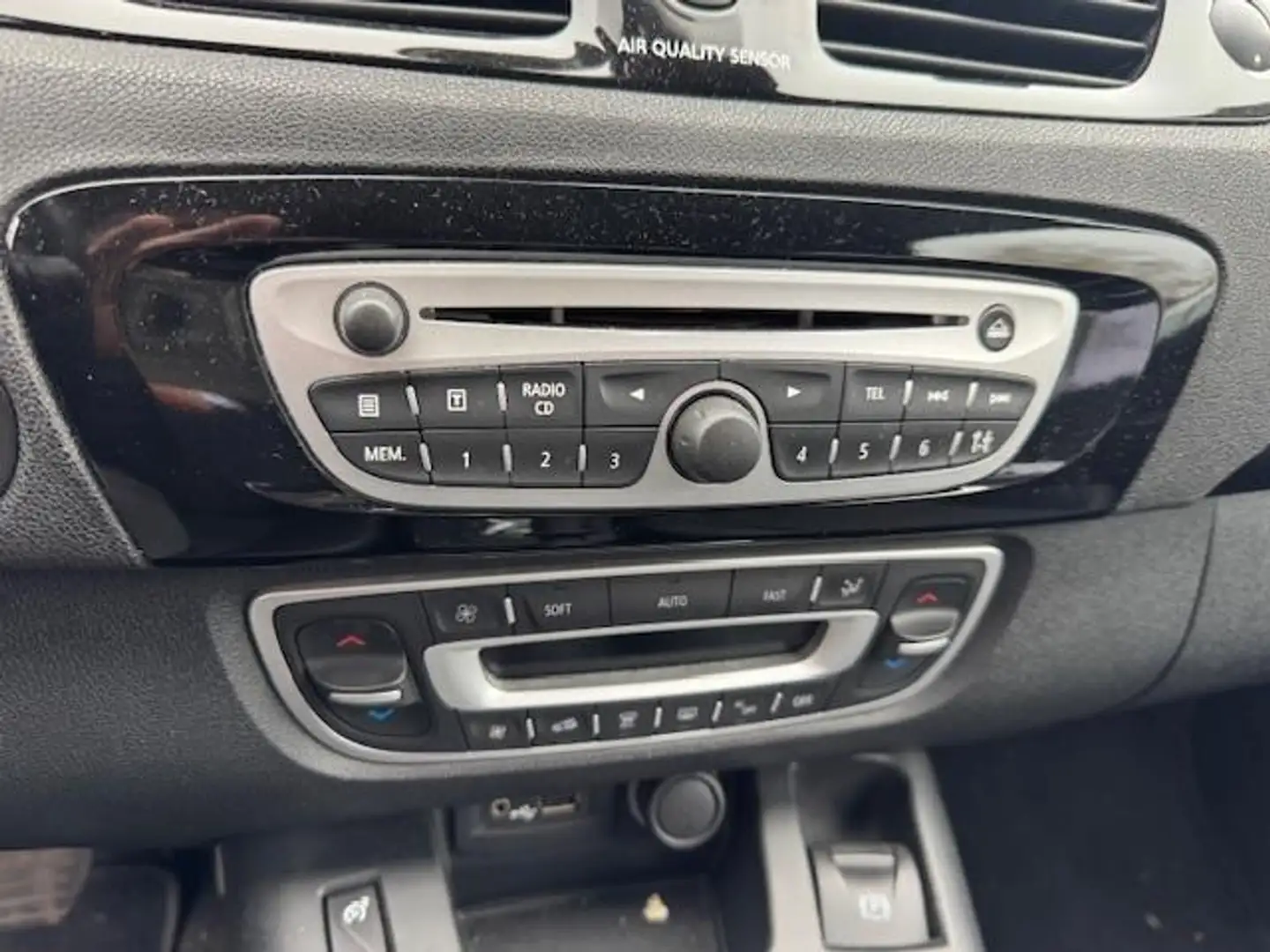 Renault Grand Scenic 1.4 TCe Bose 7p.'11, 233000 km, nette auto, motor Zwart - 2