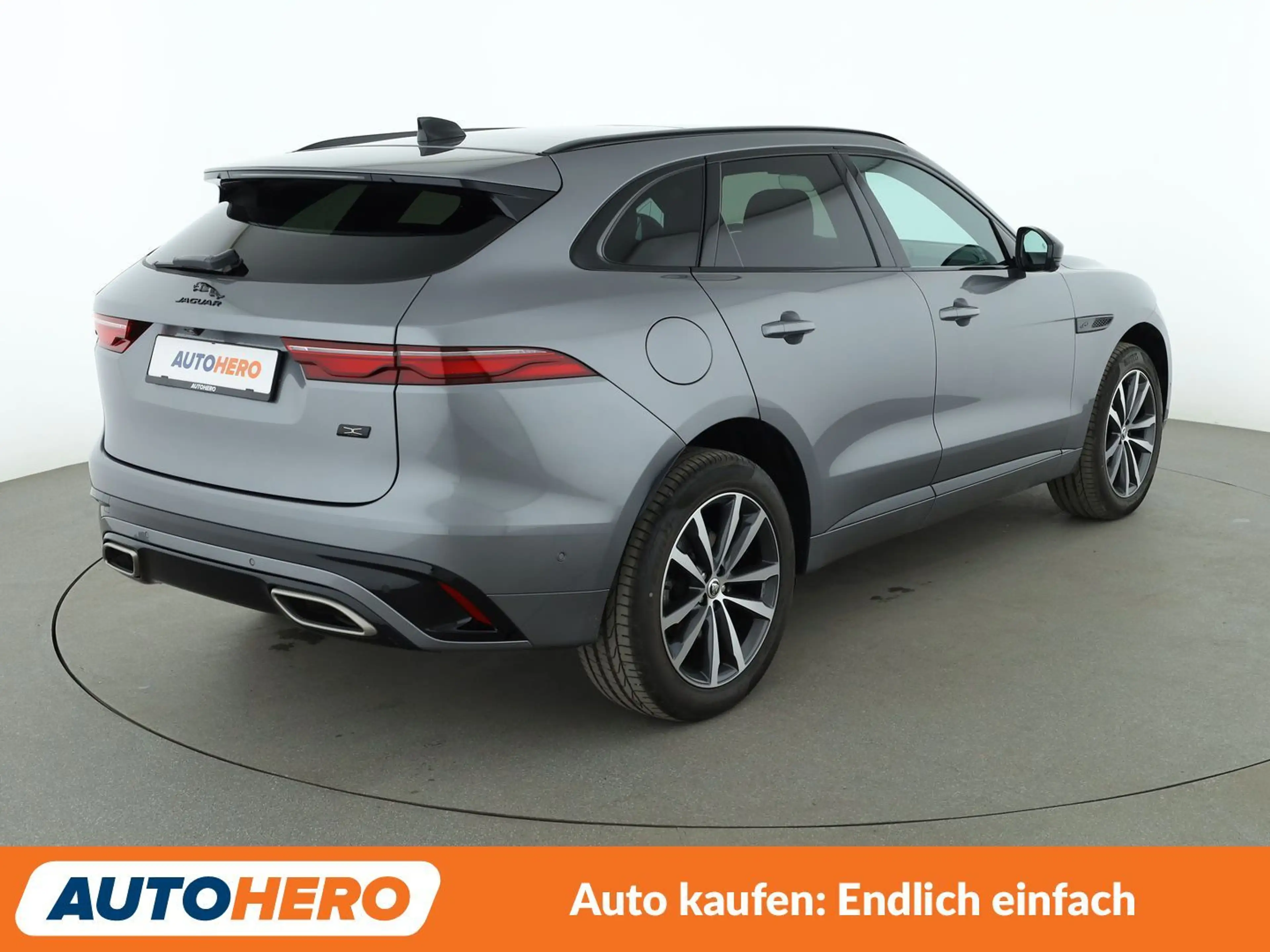 Jaguar F-Pace D300 Mild-Hybrid R-Dynamic SE AWD Aut.*CAM* — photo 6