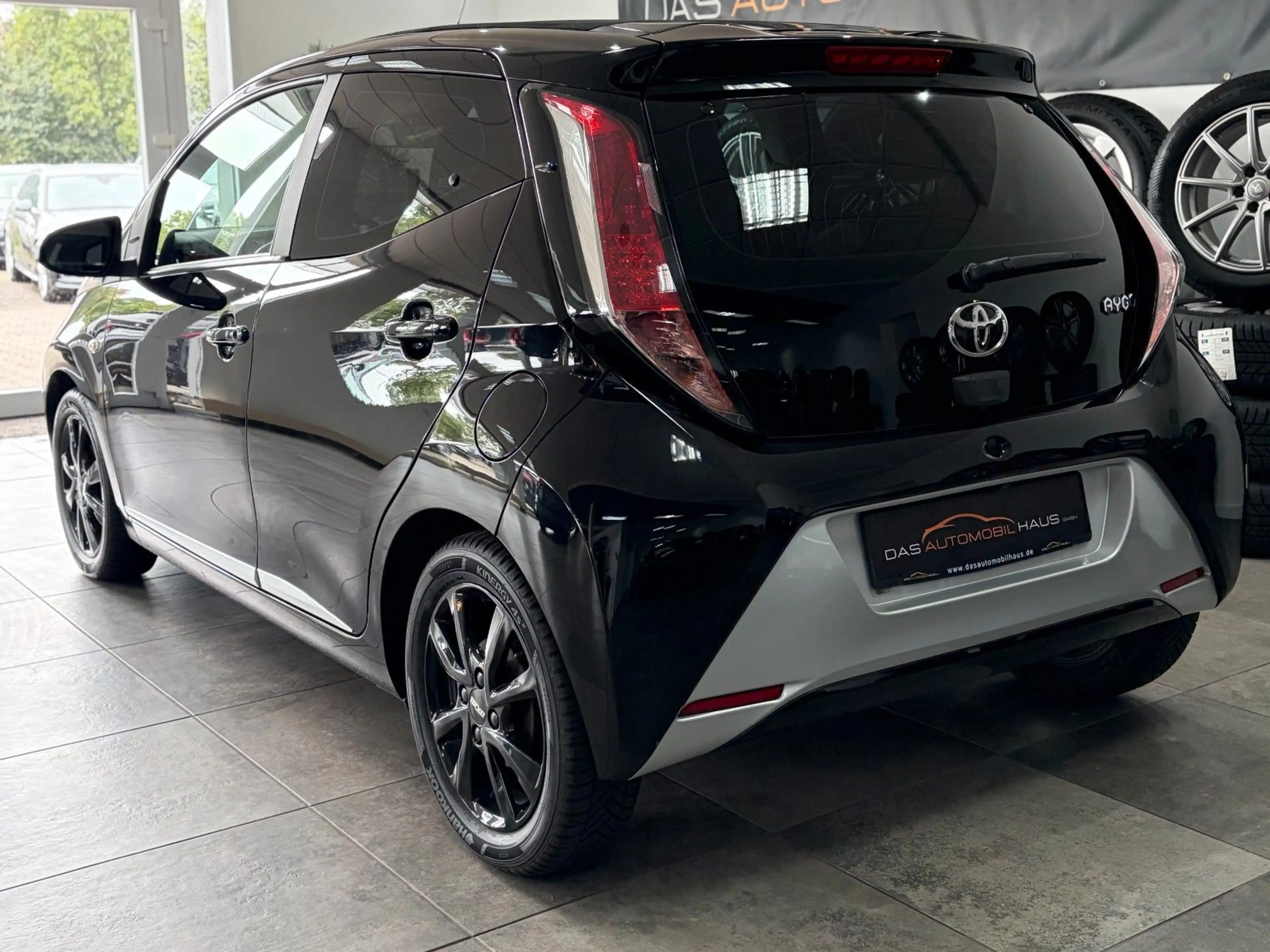 Toyota Aygo KAygo AYGO x-wave*Faltdach*Kamera*Klimaautomatik — photo 19