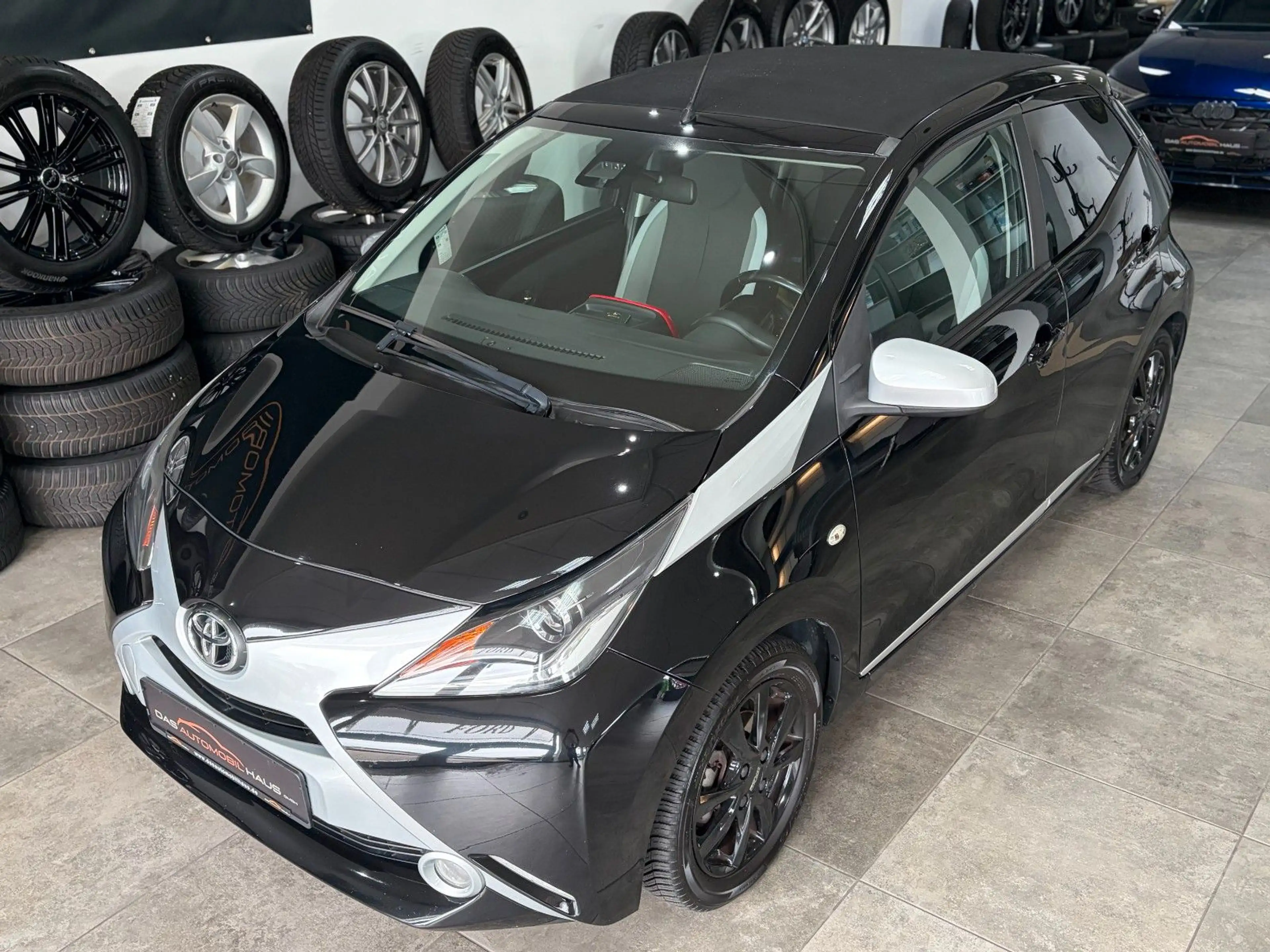 Toyota Aygo KAygo AYGO x-wave*Faltdach*Kamera*Klimaautomatik — photo 24