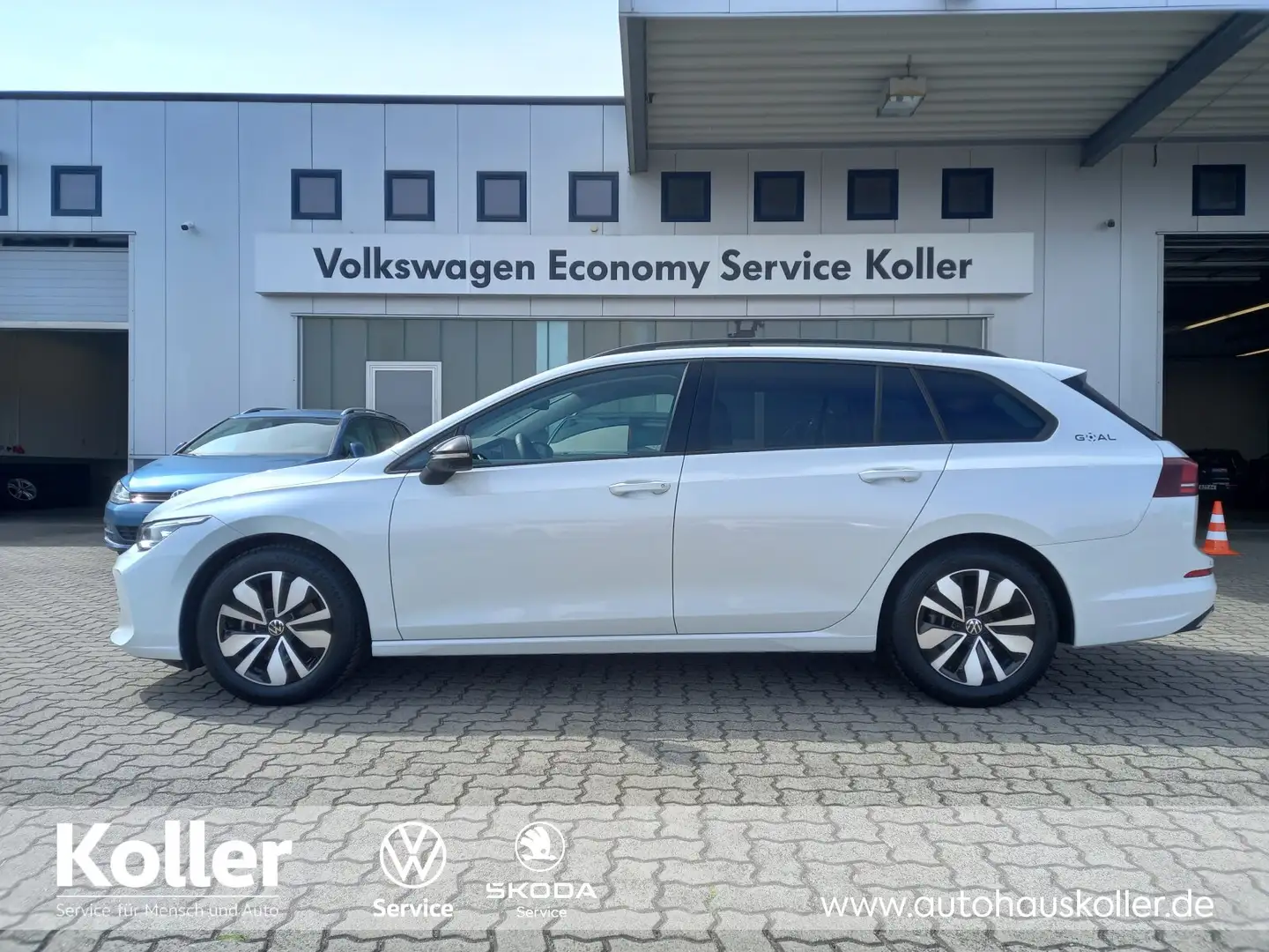 Volkswagen Golf Golf VIII Variant 1.5 eTSI DSG Goal AHK AreaView Weiß - 2