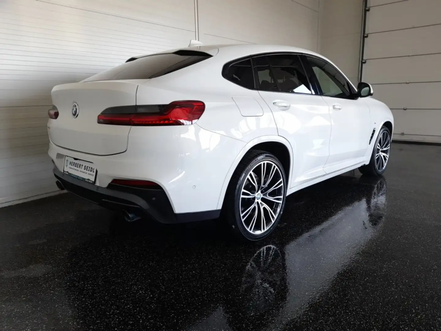 BMW X4 M-SPORT 4x4 20d Aut. *LED ADAPTIV / LEDER / HEAD-UP / 21 ZOLL / ACC / KAMERA* Weiß - 2