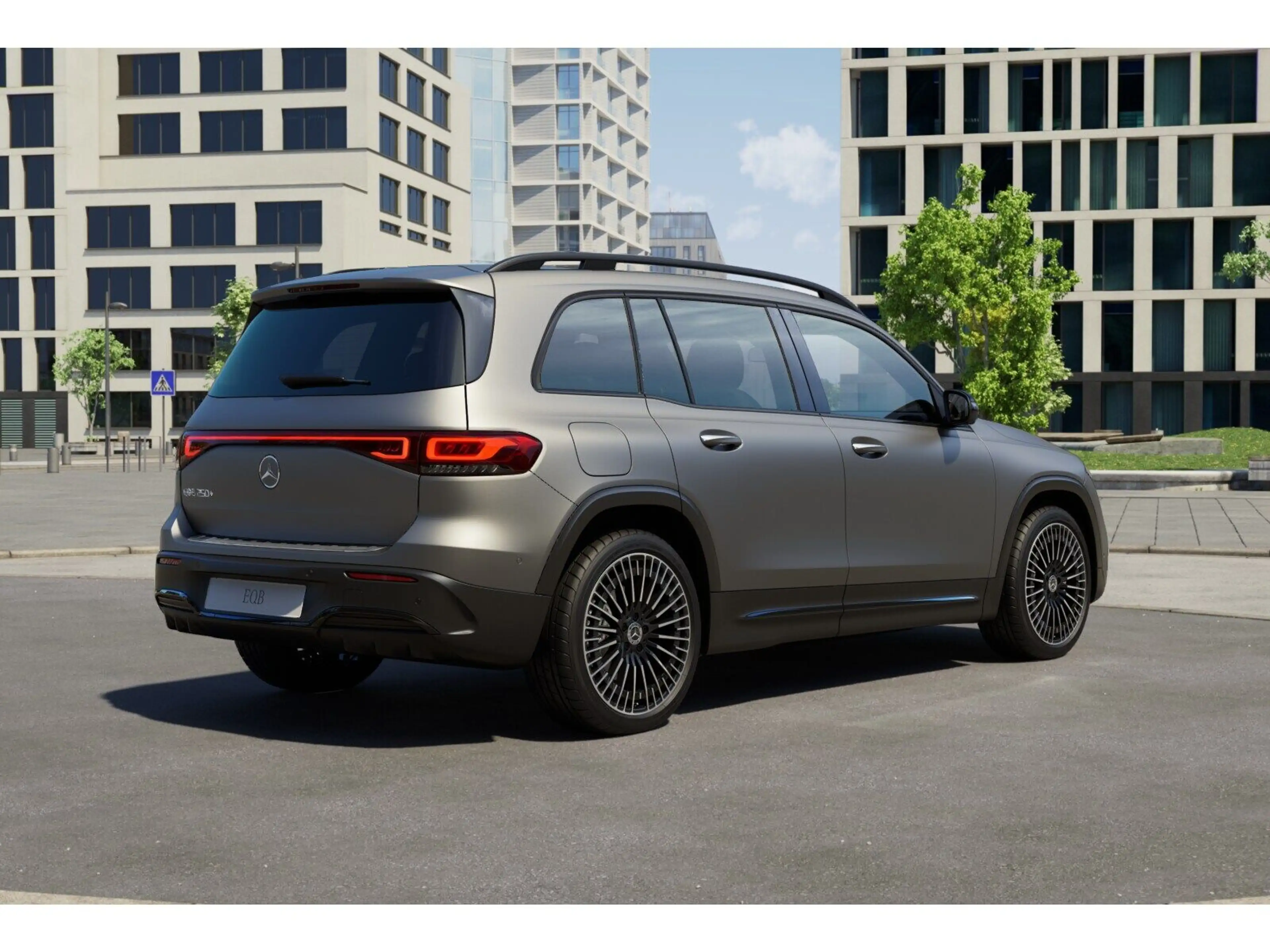 Mercedes-Benz EQB 250 + AMG+HEAD-UP+DISTRONIC+KEYLESS+BURMESTER — photo 3