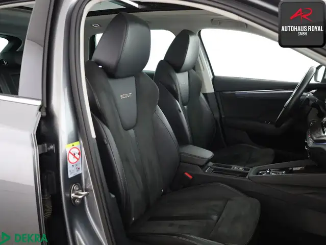 Skoda Octavia view 12