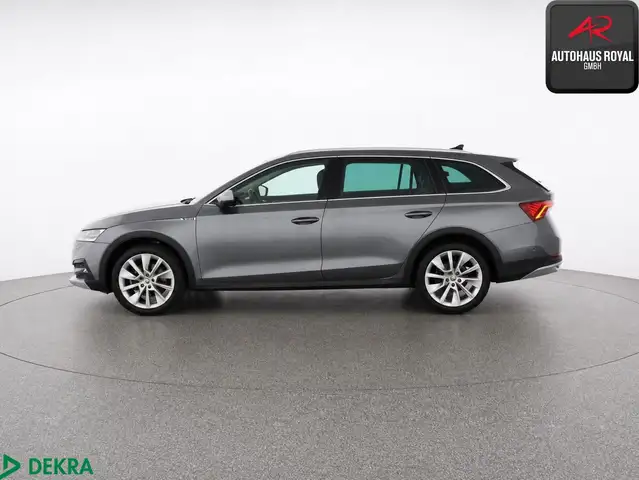 Skoda Octavia view 2