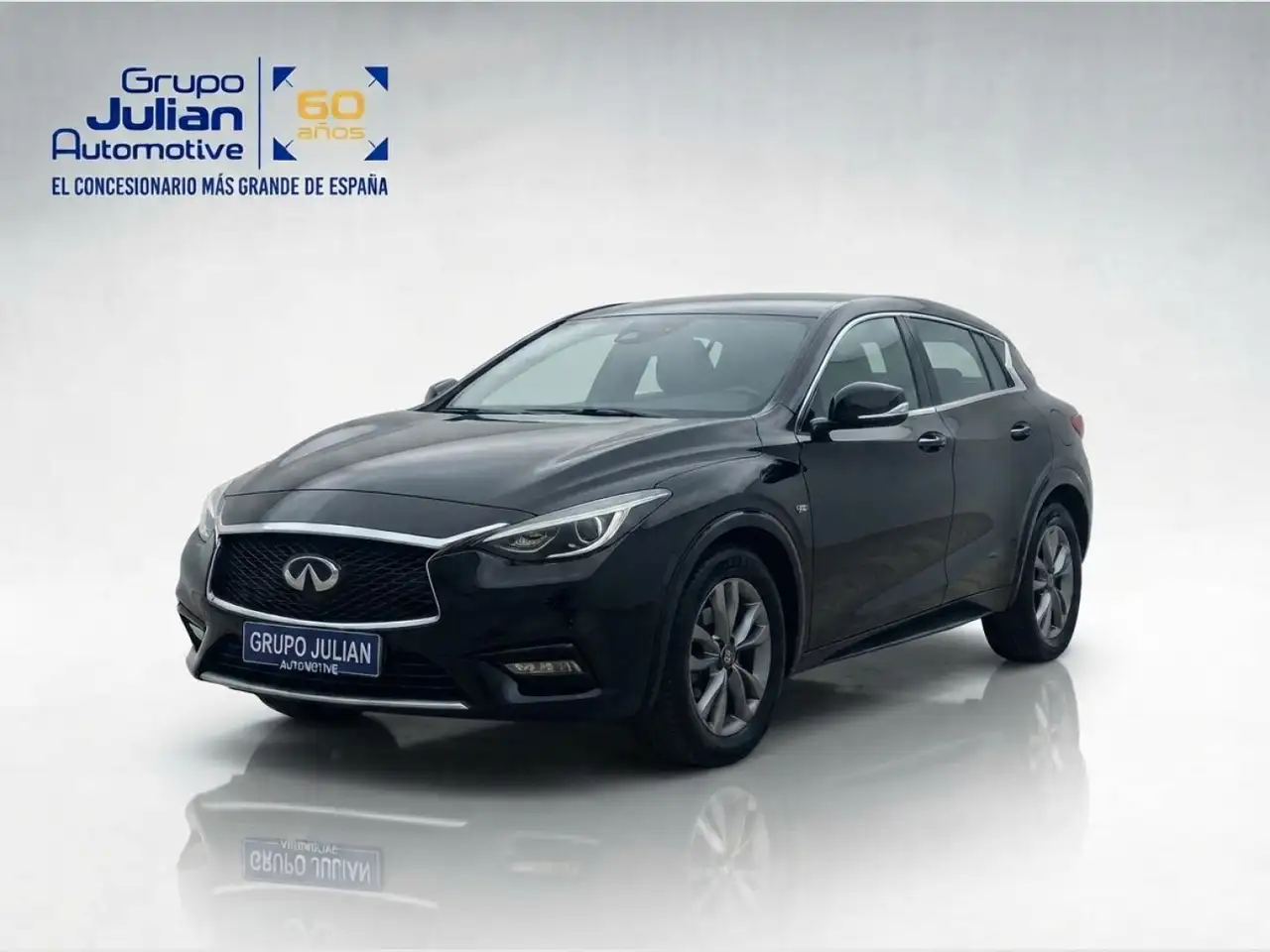 Infiniti Q30