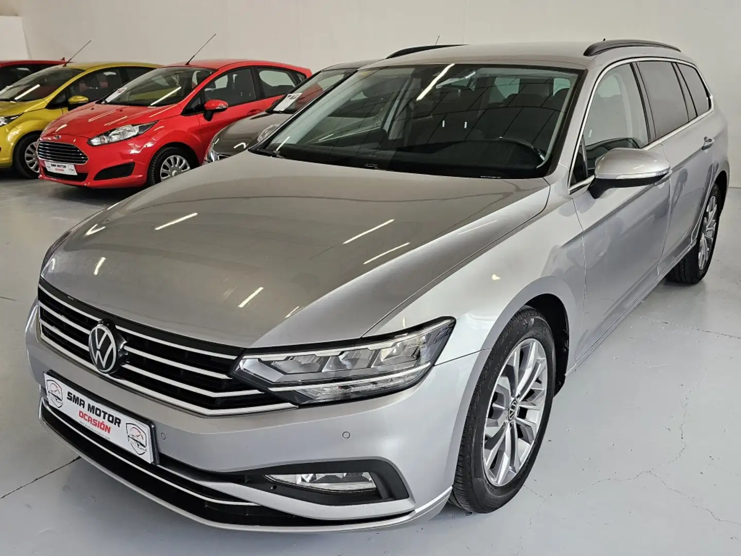 Volkswagen Passat Variant 2.0TDI EVO Executive DGS7 110kW Argent - 2