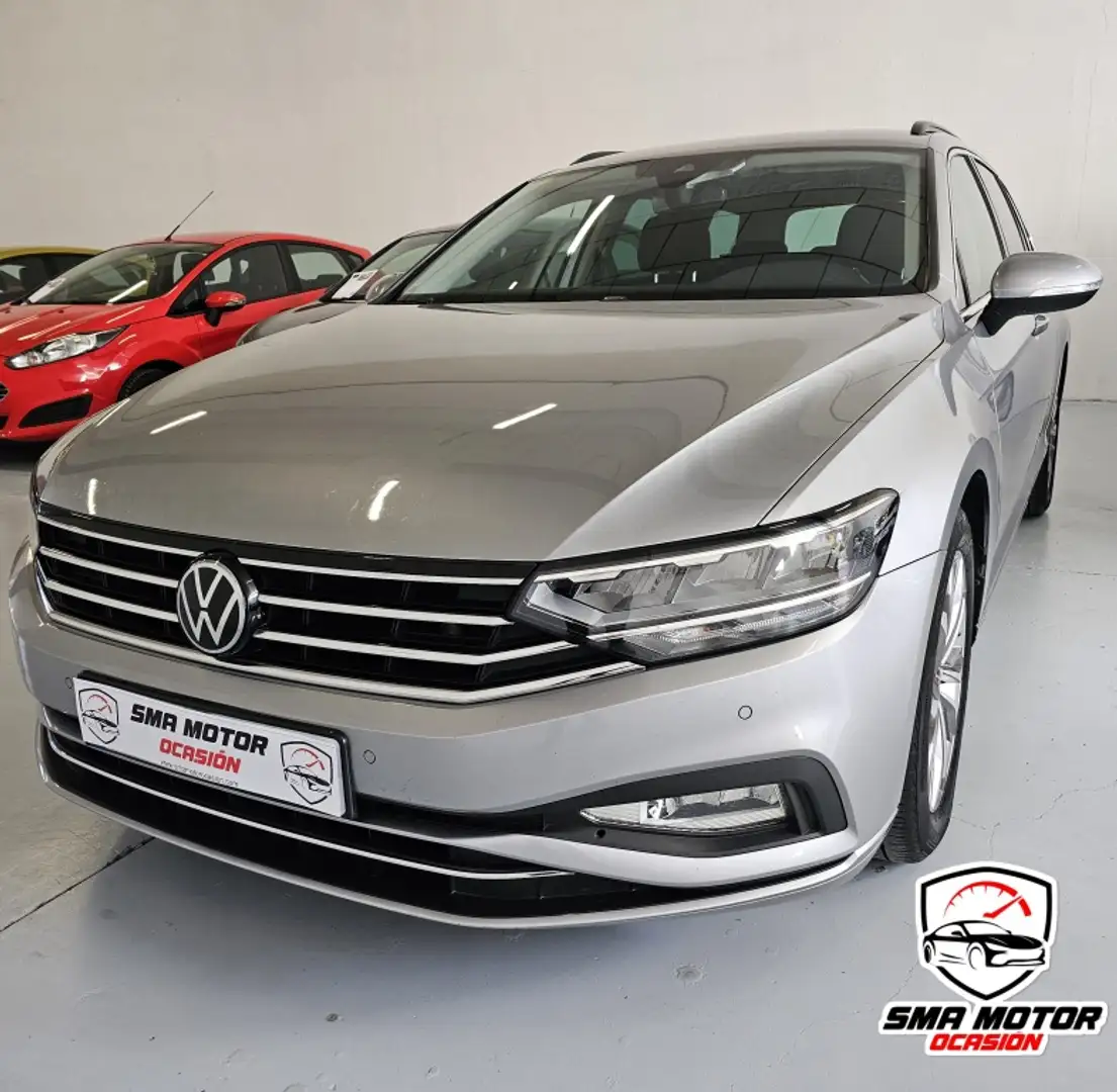 Volkswagen Passat Variant 2.0TDI EVO Executive DGS7 110kW Argent - 1