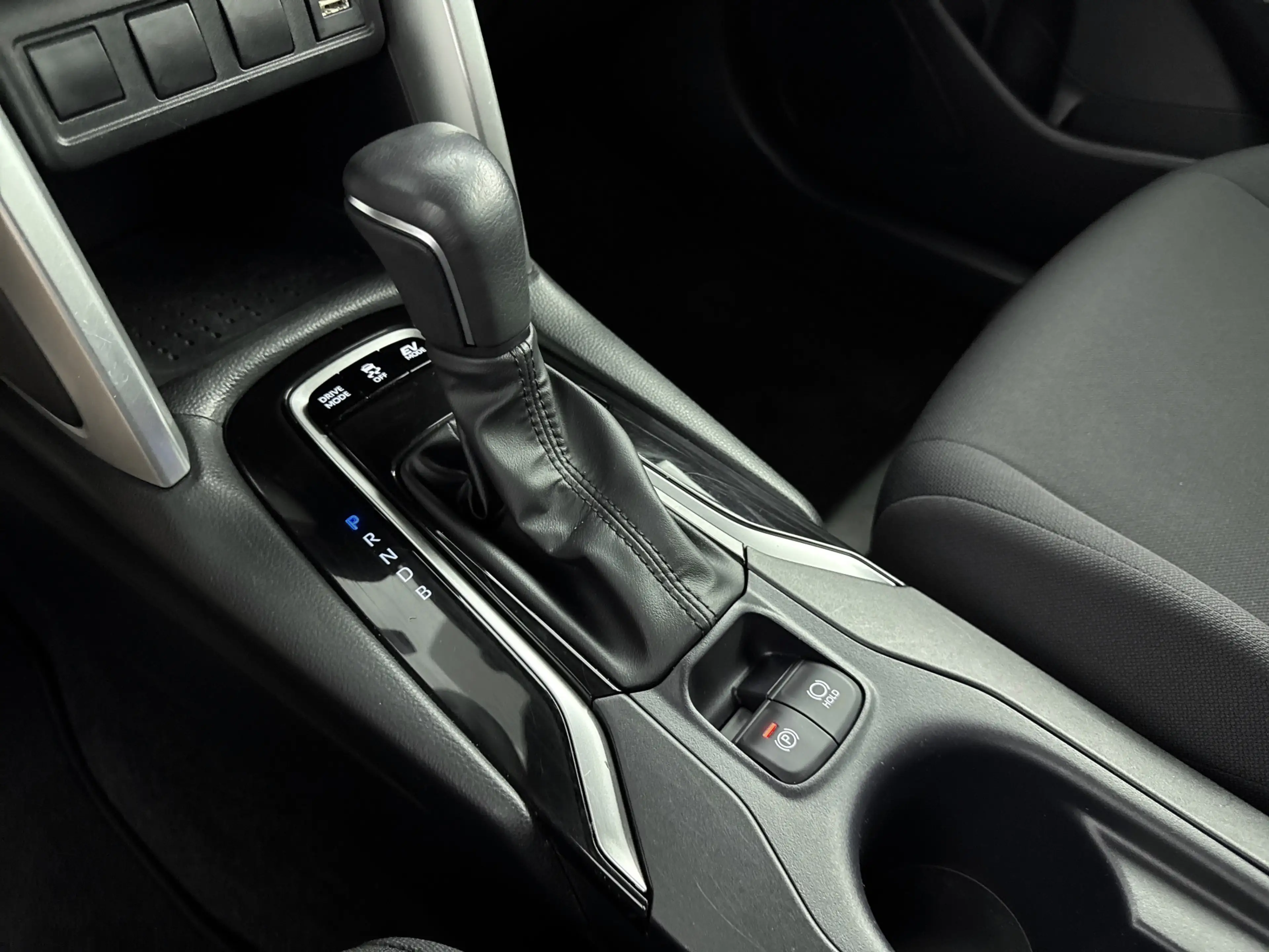 Toyota Corolla Cross 2.0 High Power Hybrid Active | Cruise Control Adap — photo 15