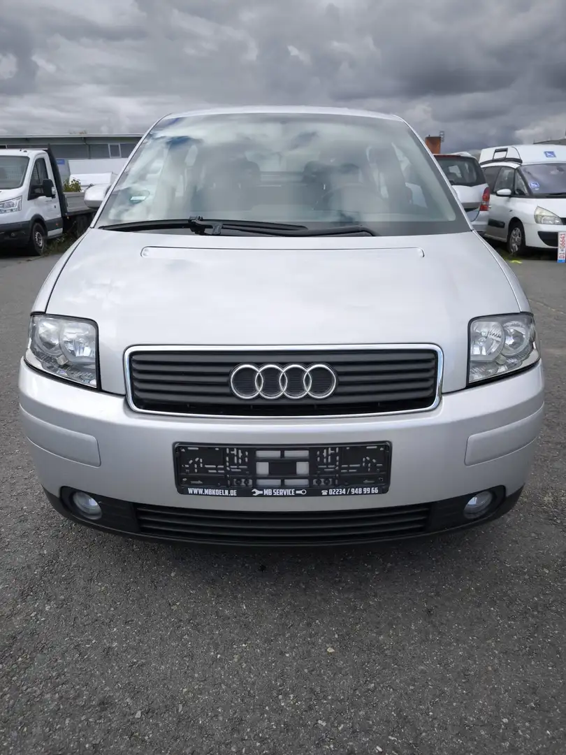 Audi A2 A2 1.4 Silber - 1