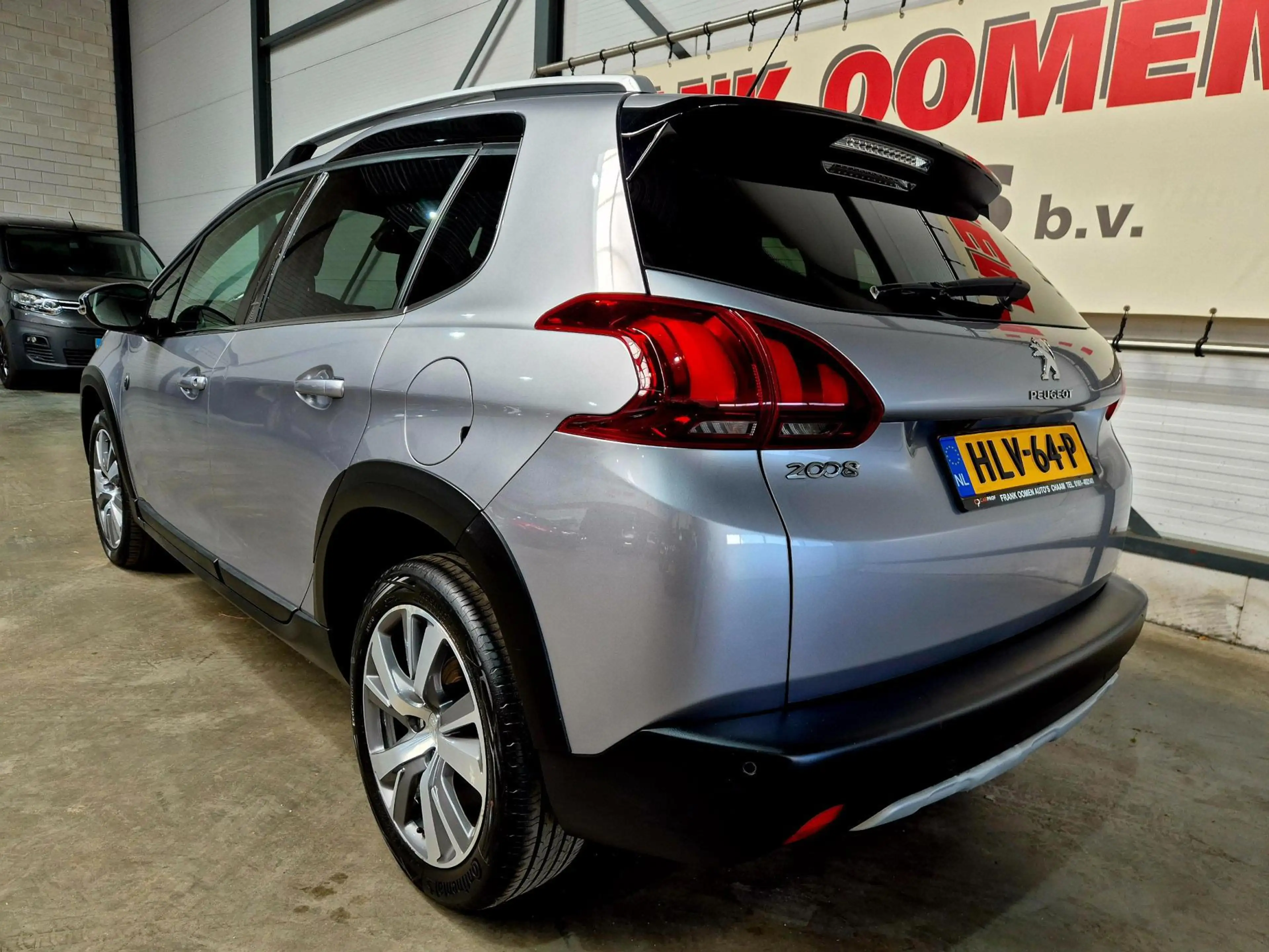 Peugeot 2008 1.2 PureTech 131PK Crossway + Dealer OH|Panorama|P — photo 3