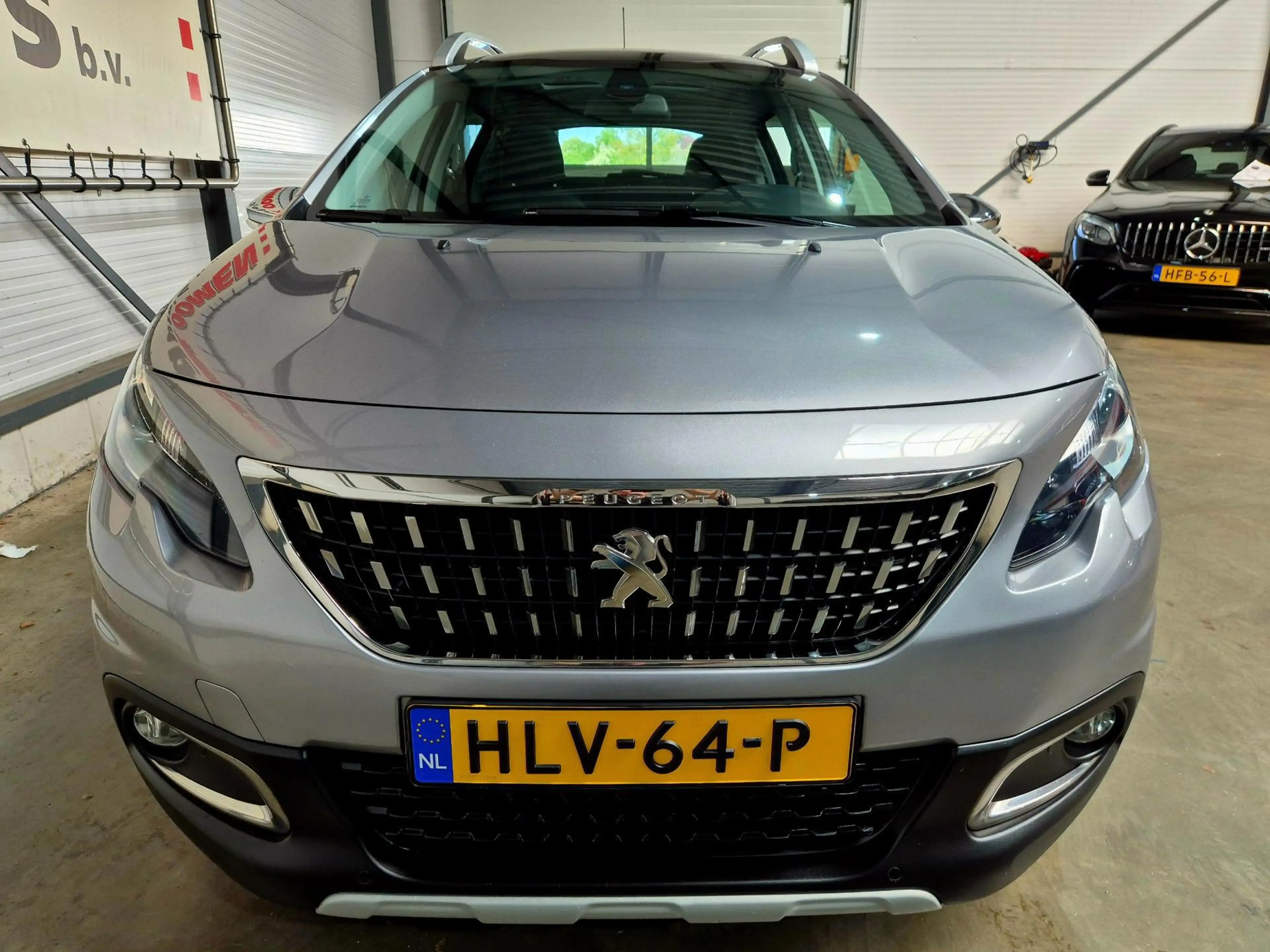 Peugeot 2008 1.2 PureTech 131PK Crossway + Dealer OH|Panorama|P — photo 7