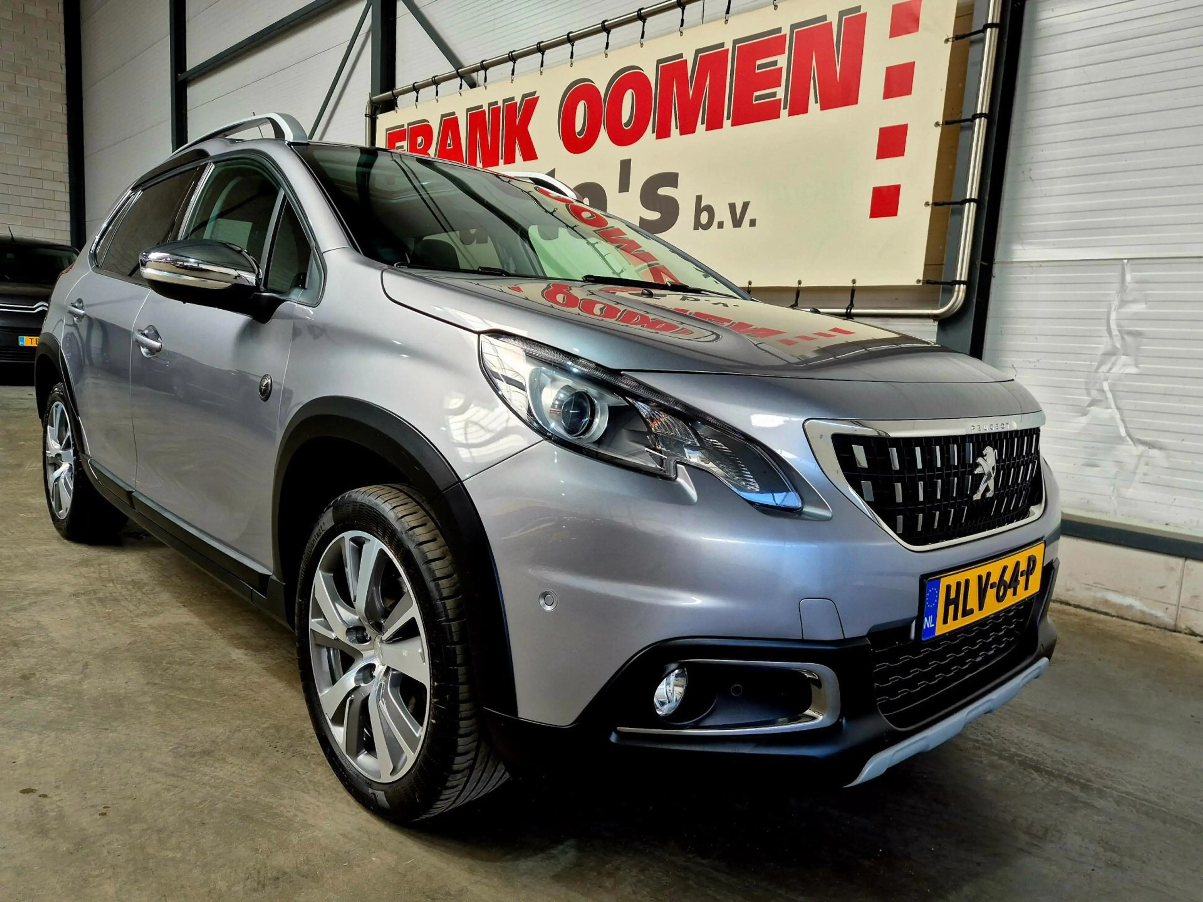 Peugeot 2008 1.2 PureTech 131PK Crossway + Dealer OH|Panorama|P — photo 15
