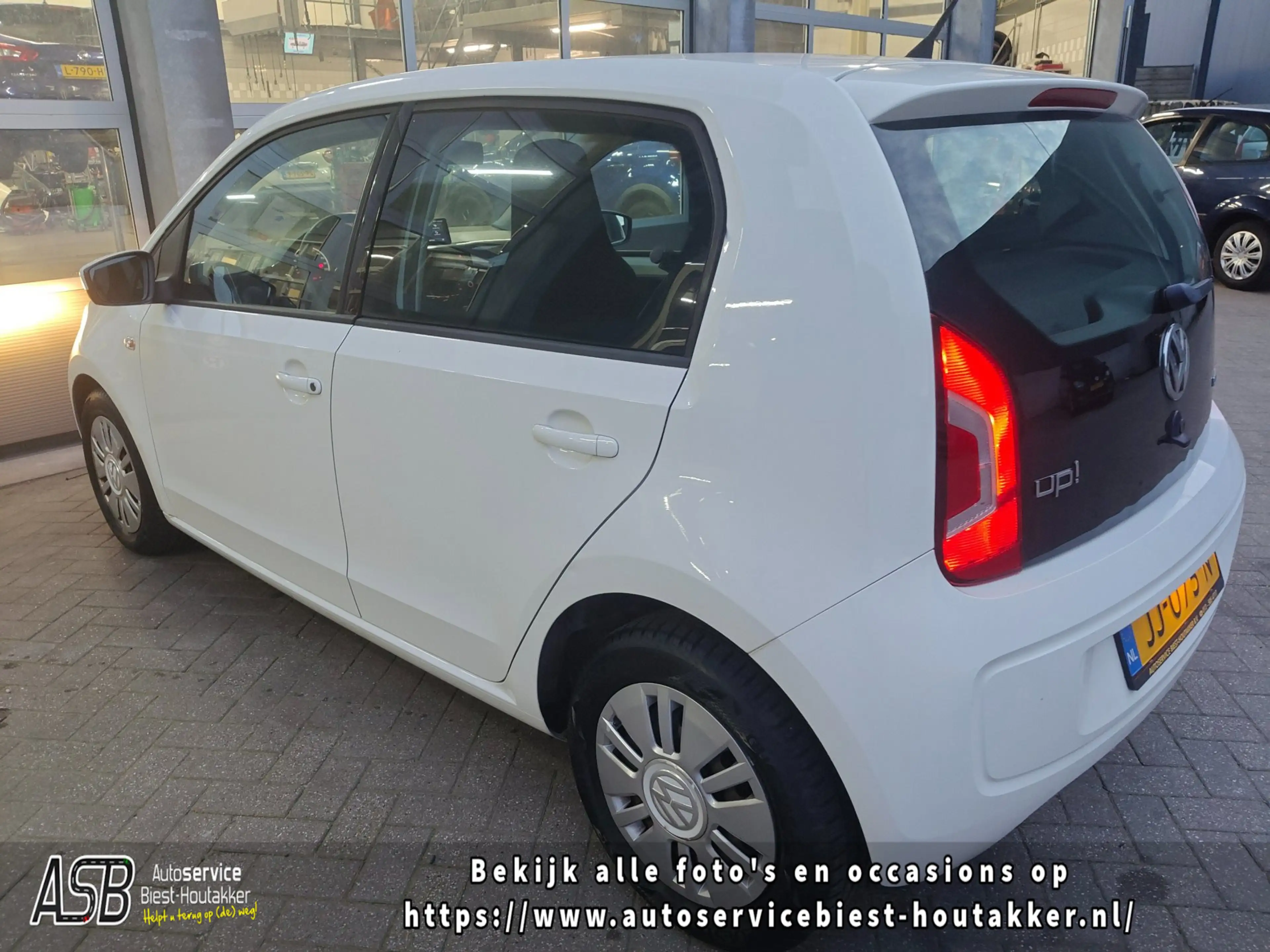 Volkswagen up! 1.0 move up! BlueMotion | 5-deurs | Airco |Navigat — photo 10