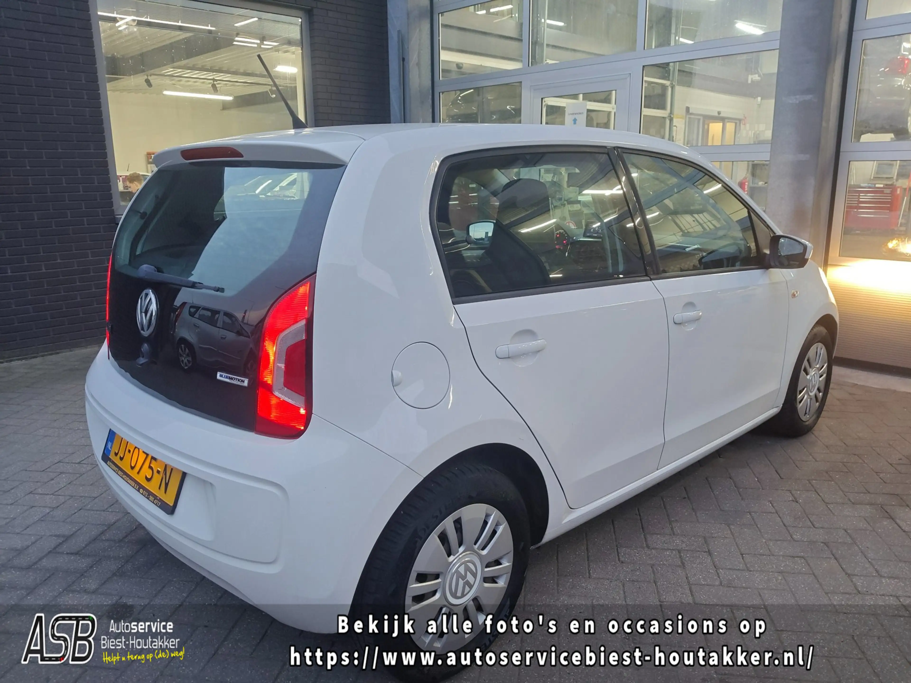 Volkswagen up! 1.0 move up! BlueMotion | 5-deurs | Airco |Navigat — photo 8