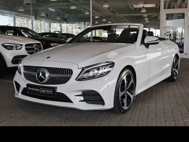 Mercedes-Benz C 180 Cabriolet AMG KAMERA+TOTWINKEL+CARPLAY+18"