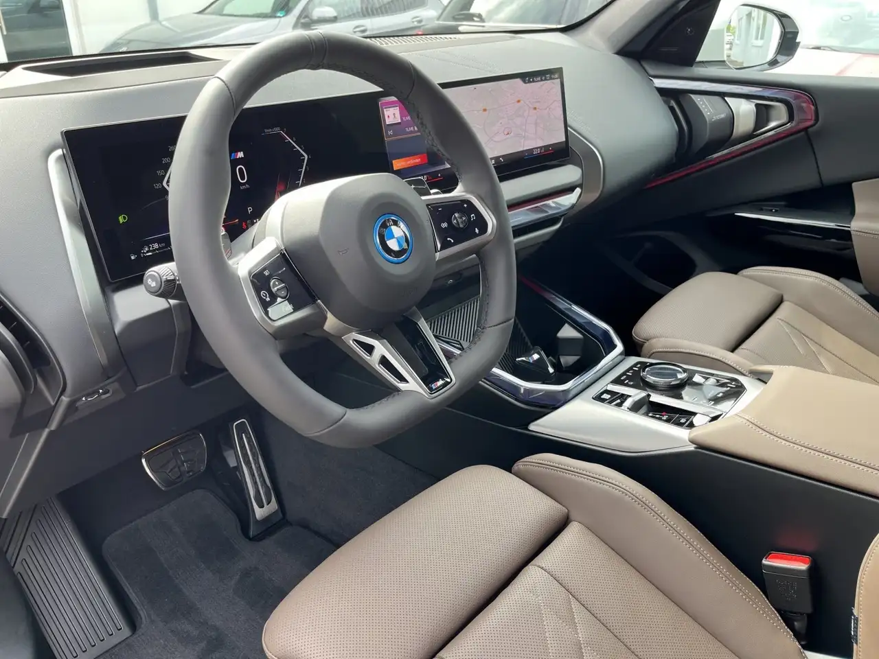BMW X3 30e xDrive M-SportPro Head-Up Pano AHK 16
