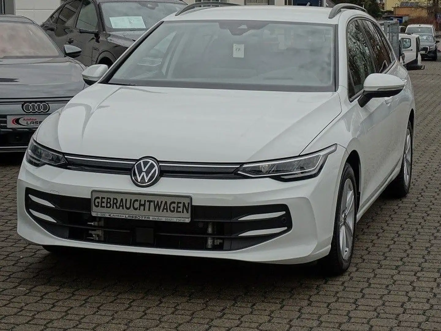 Volkswagen Golf Variant 1.5 eTSI DSG Life - # Facelift Weiß - 2