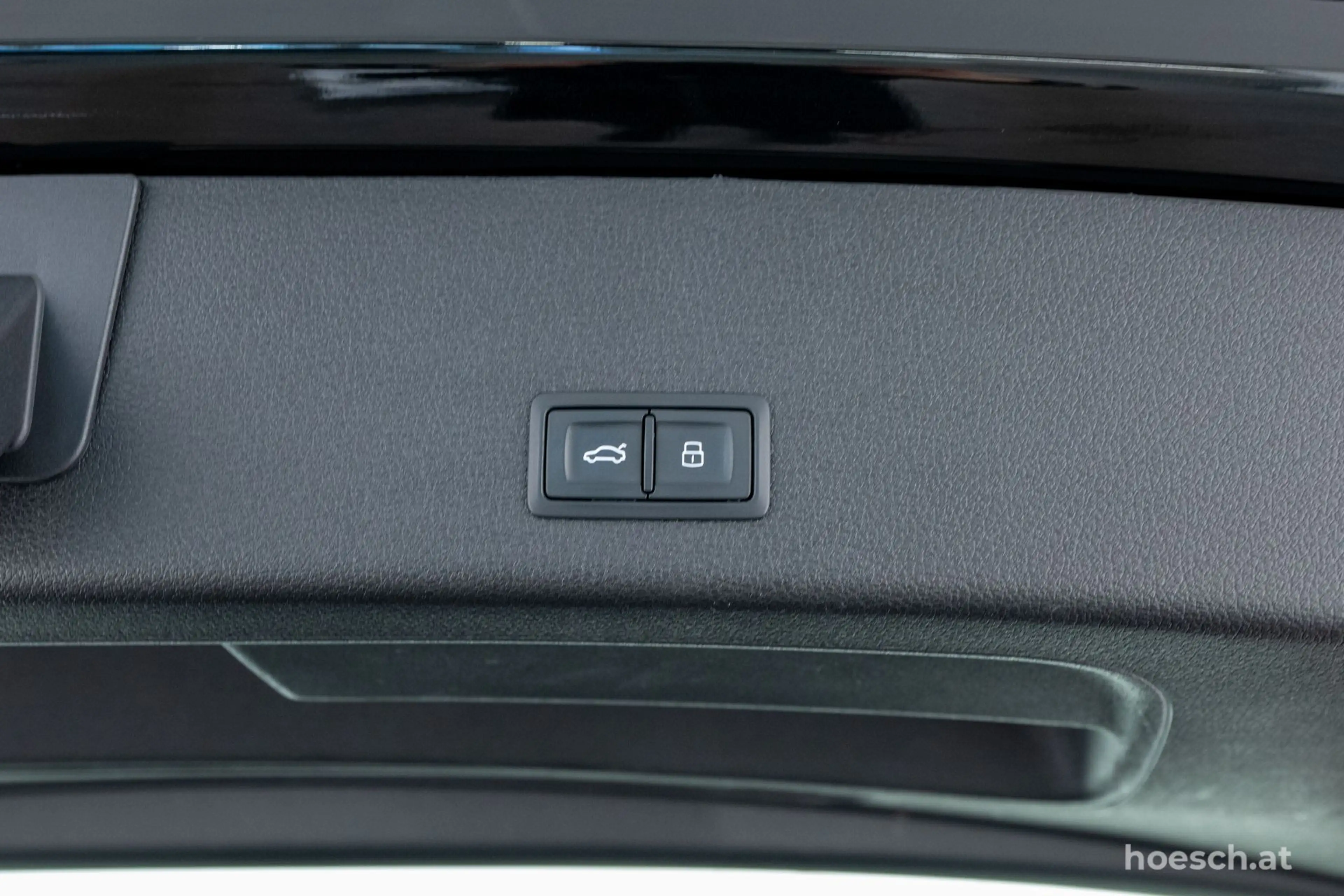 Audi e-tron 55 quattro Adv. HEAD-UP 360° AHK MATRIX -67% — photo 9