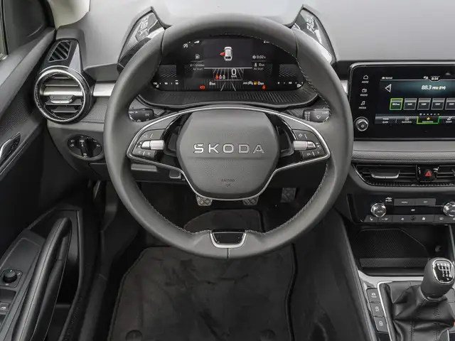 Skoda Fabia view 11