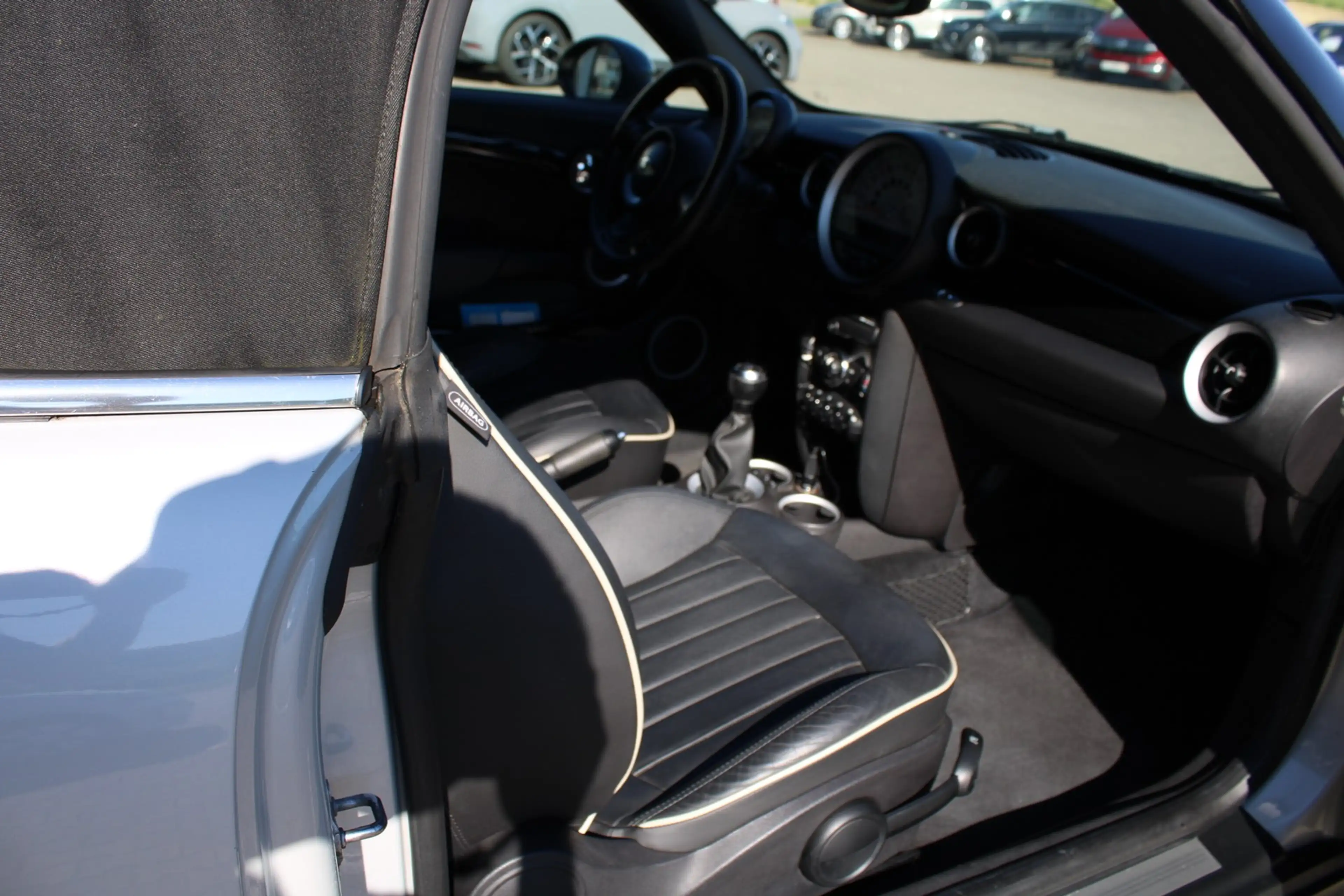 MINI Cooper Roadster Cabrio — photo 4