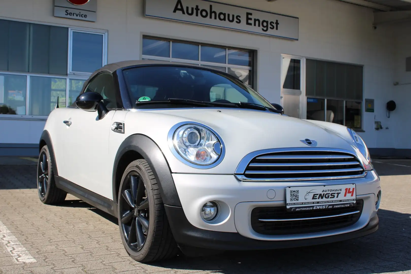 MINI Cooper Roadster Cabrio Weiß - 1