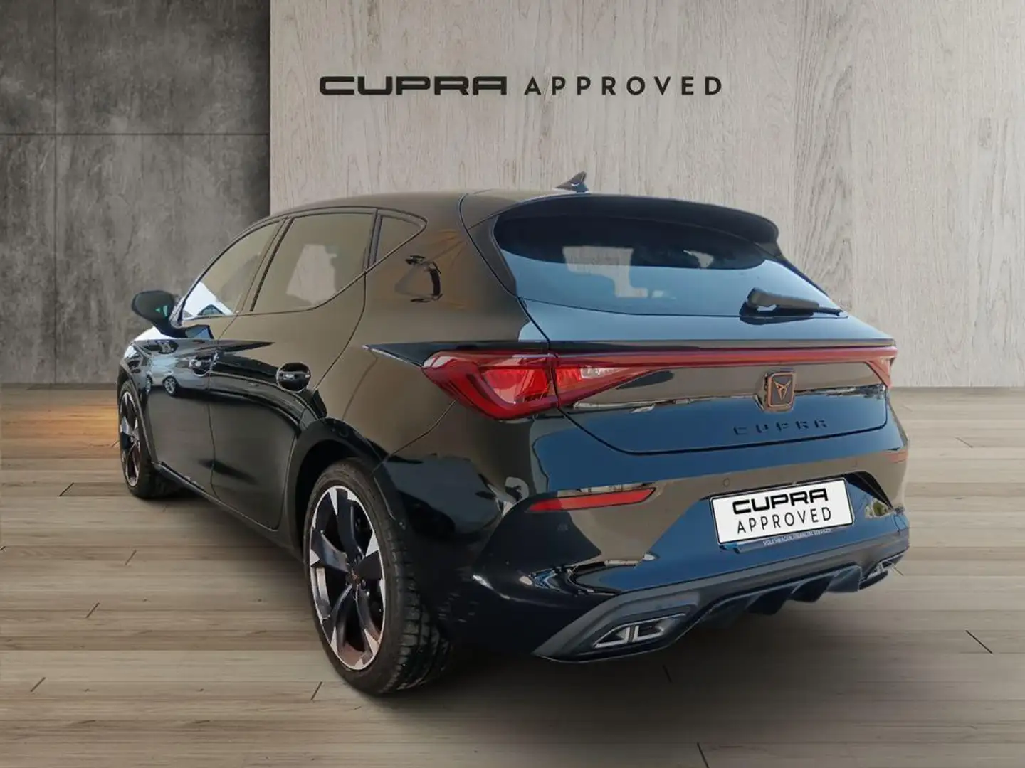 CUPRA Leon 1.5 eTSI 110 DSG Noir - 2